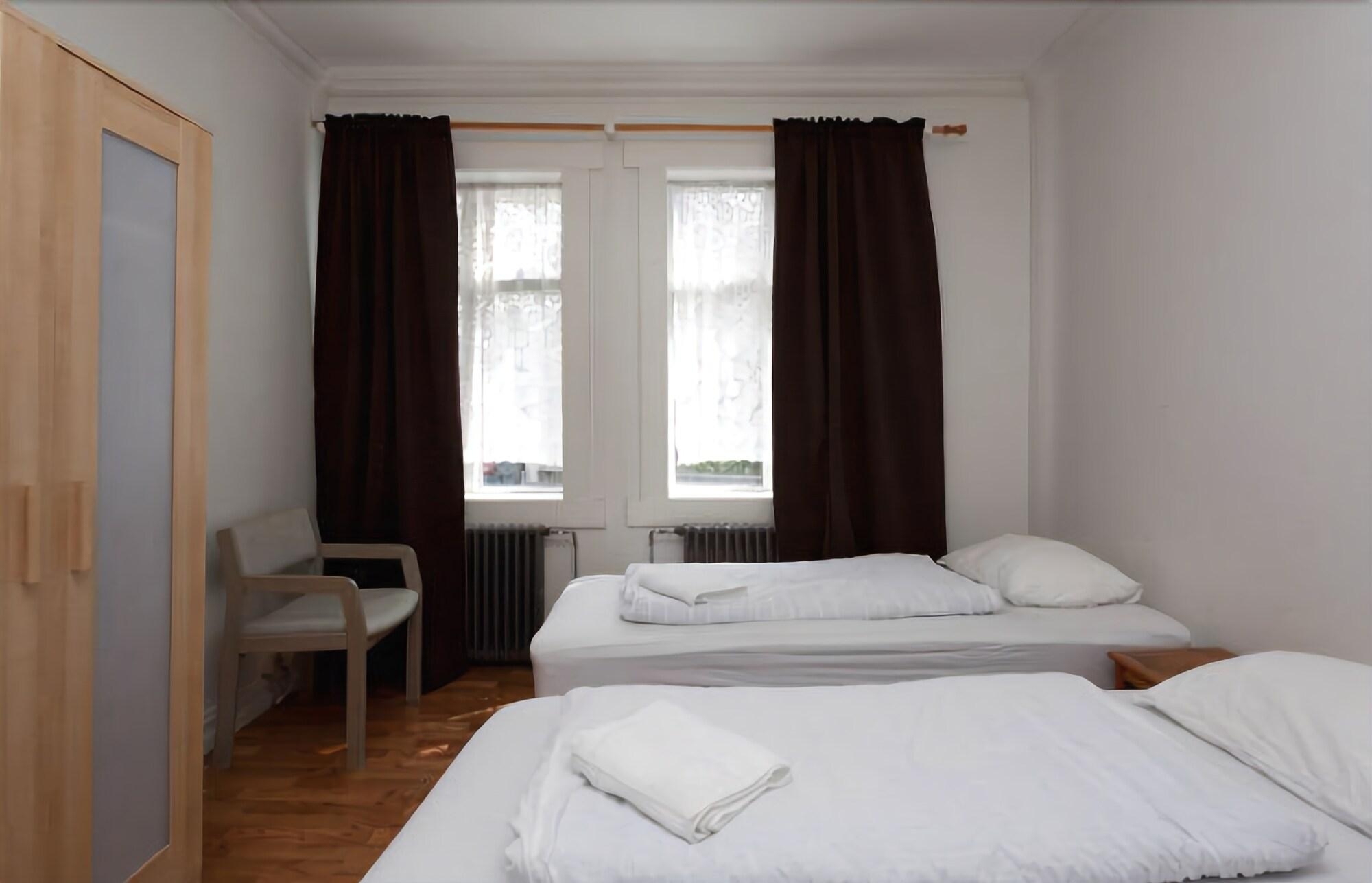 Aurora Guesthouse, photo 8 of 80