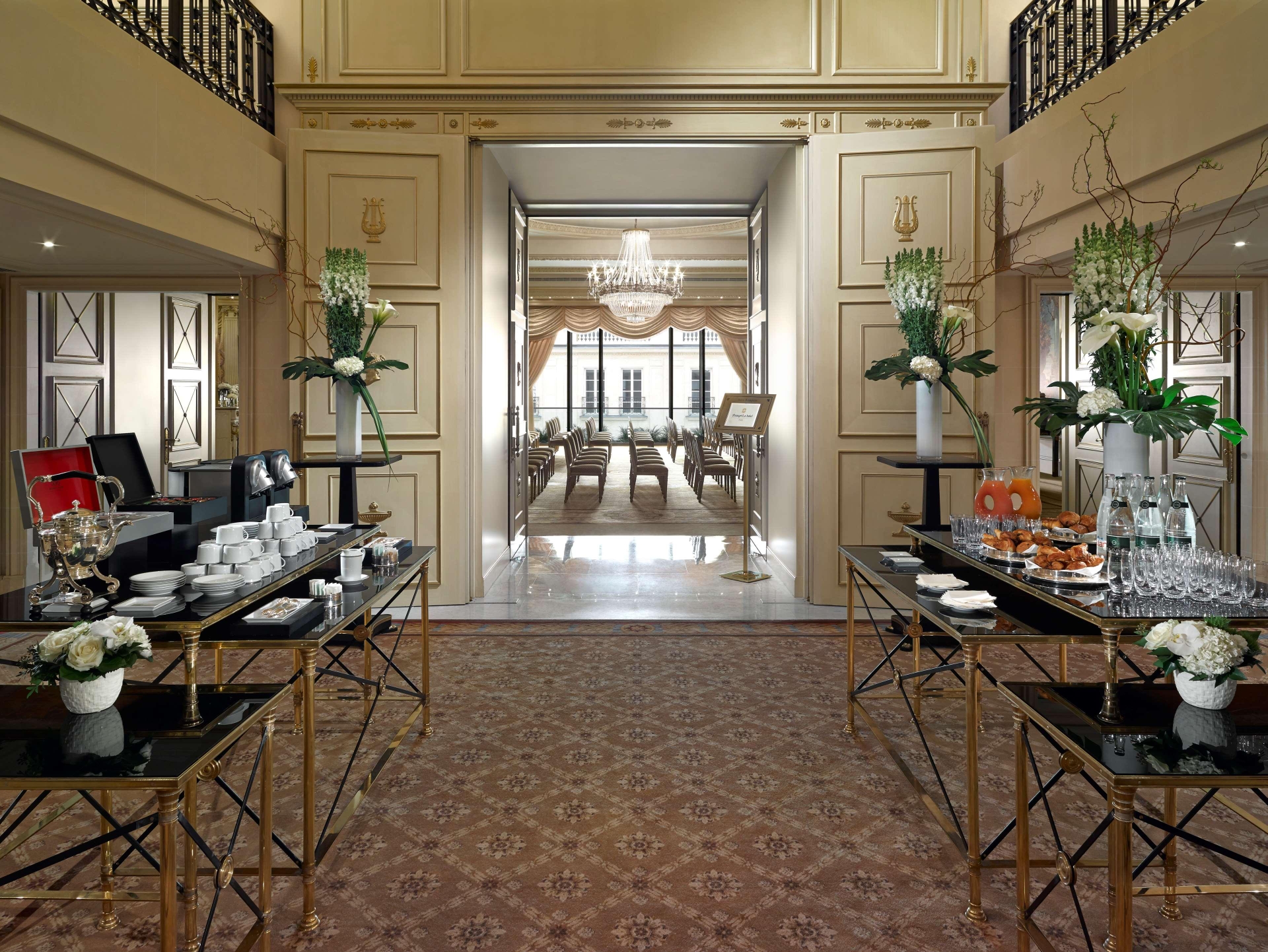 Shangri-La Hotel Paris, photo 161 of 192