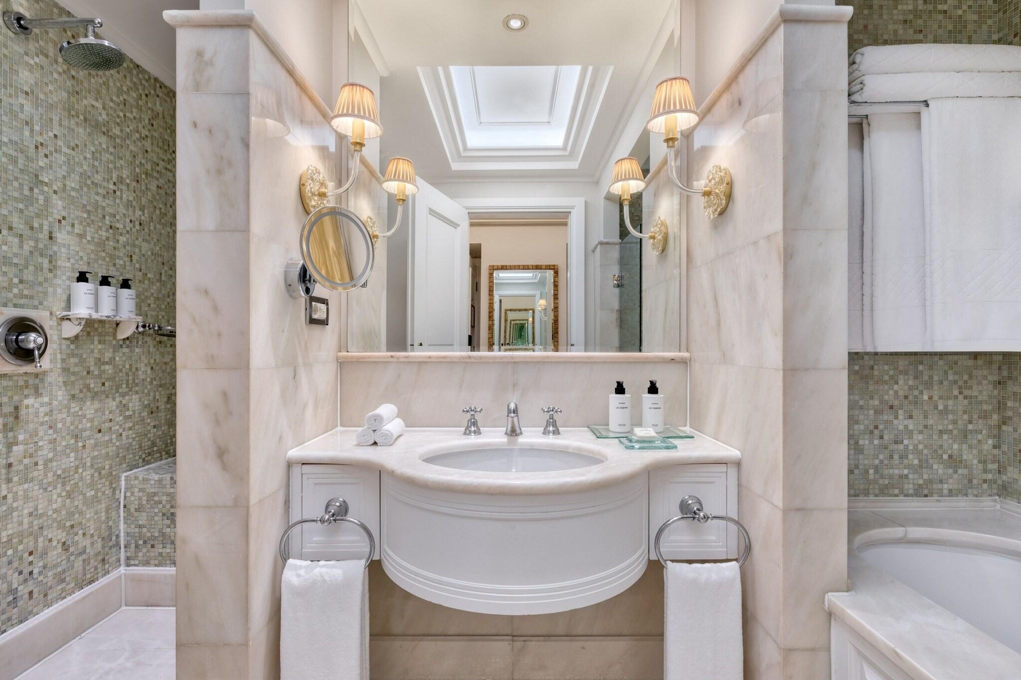 King George A Luxury Collection Hotel, photo 132 of 199
