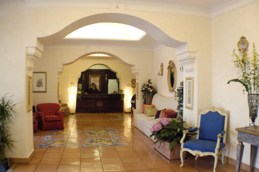 Hotel Posa Posa, photo 2 of 11