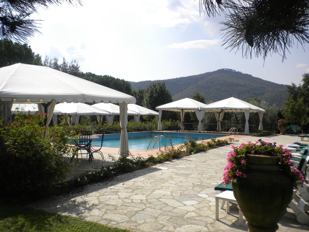 Relais La Corte dei Papi hotel exterior
