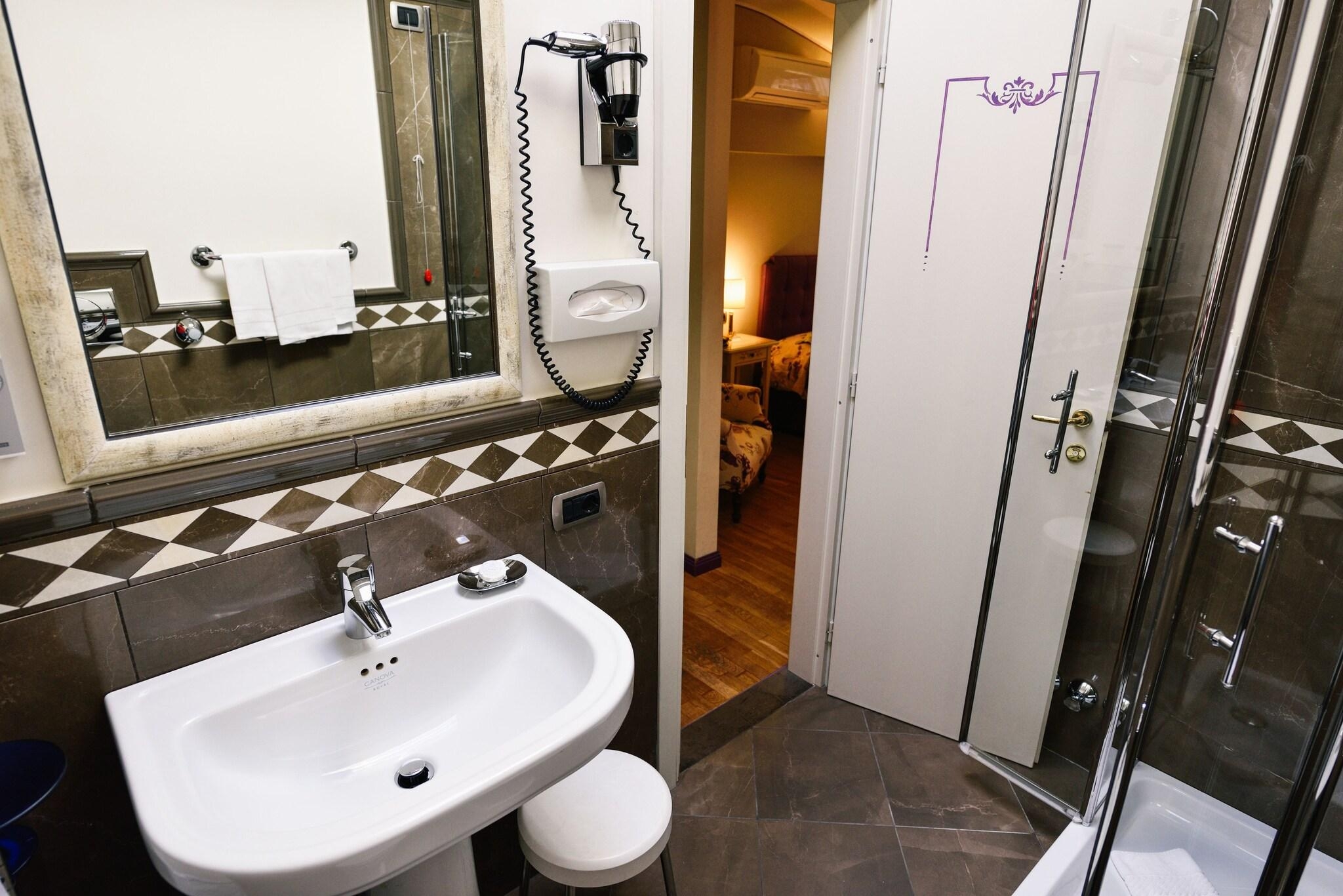 Hotel Posta Moltrasio, photo 58 of 135