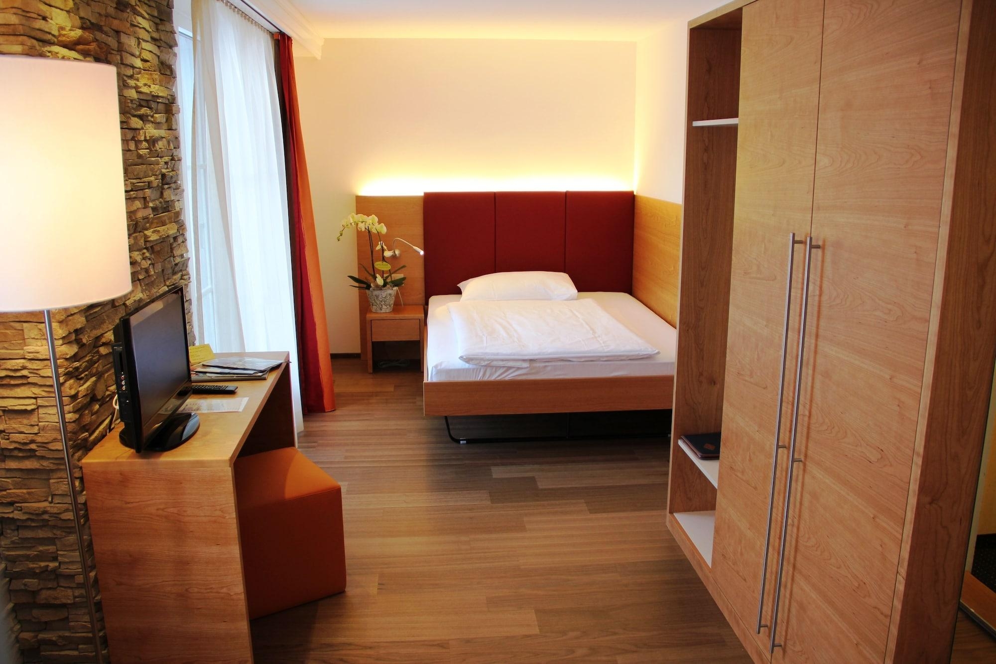 Parkhotel Schoenegg, photo 36 of 116