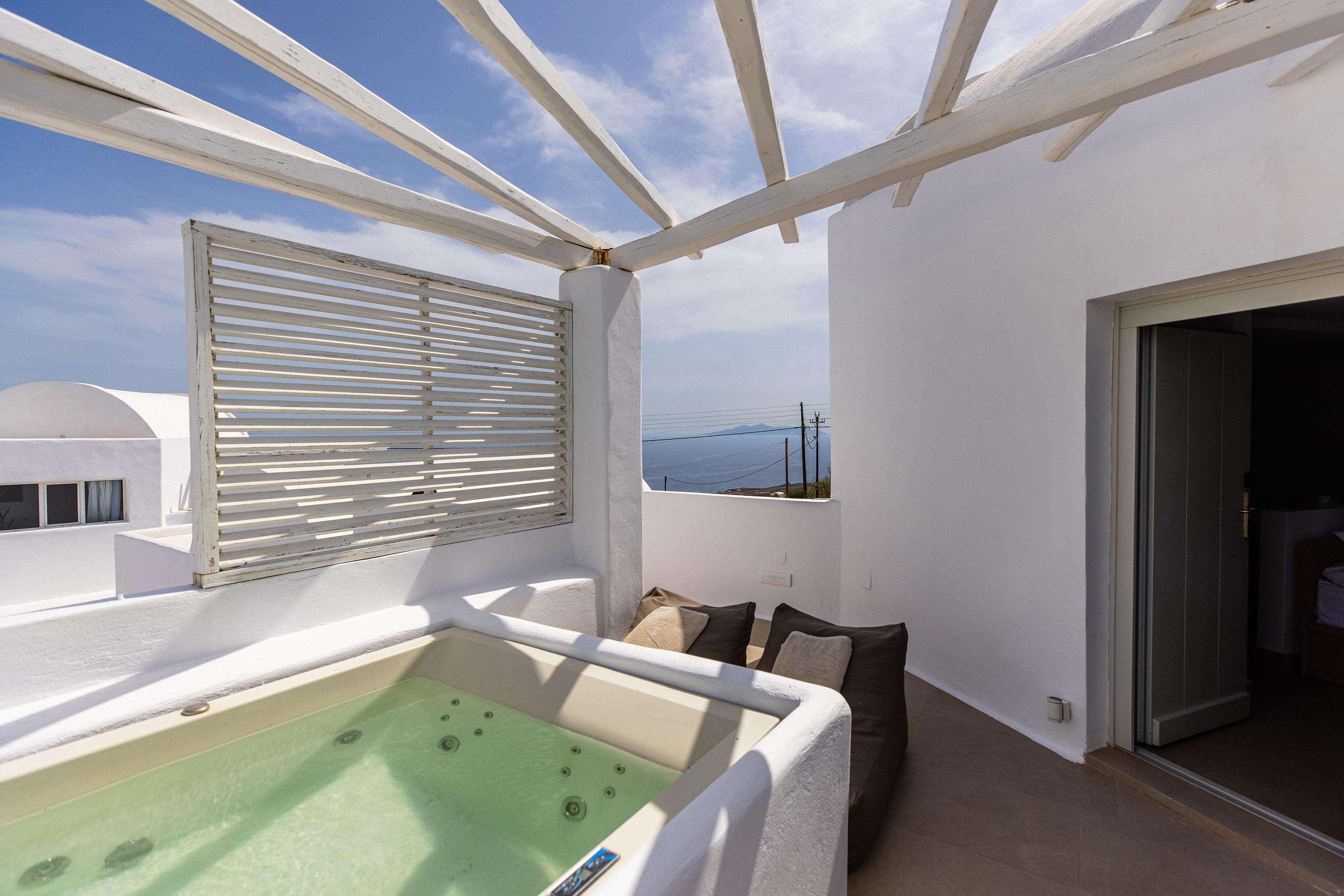 Rocabella Santorini Hotel &amp; Spa, photo 19 of 47