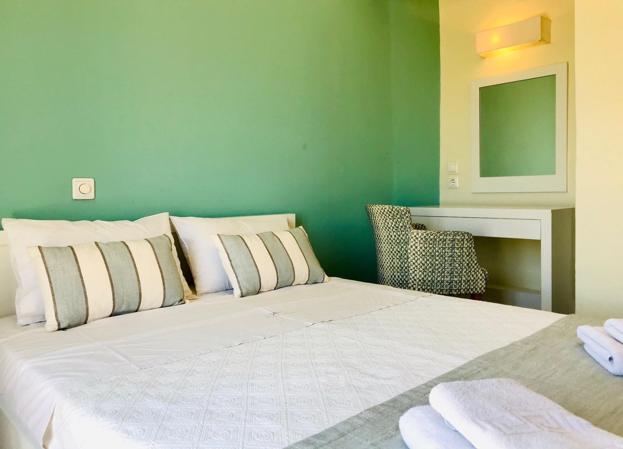 Thera Mare Resort &amp; Spa, photo 23 of 45