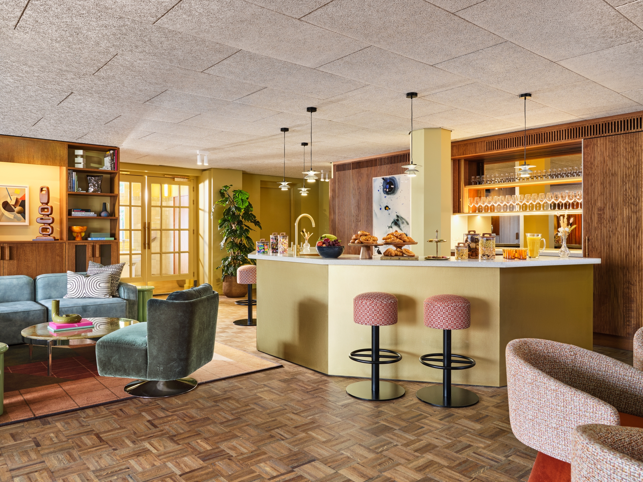 The Hoxton Lloyd Amsterdam, photo 10 of 44