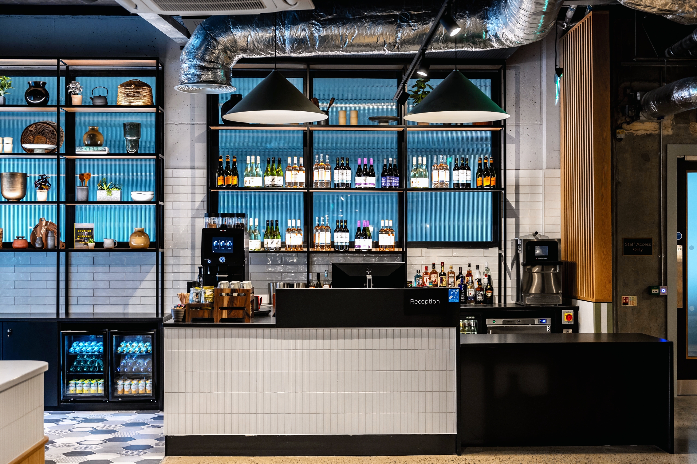 Staycity Aparthotels Tivoli, photo 26 of 30