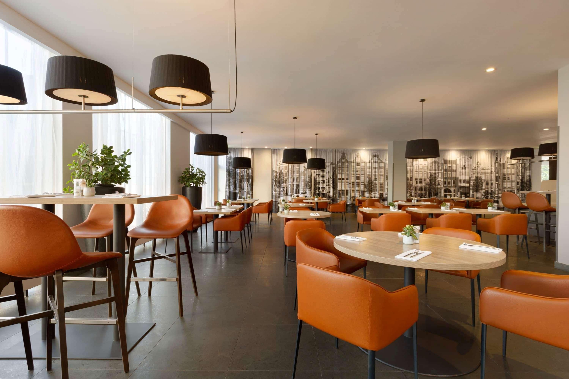 Ramada by Wyndham Amsterdam Airport Schiphol, photo 17 of 30