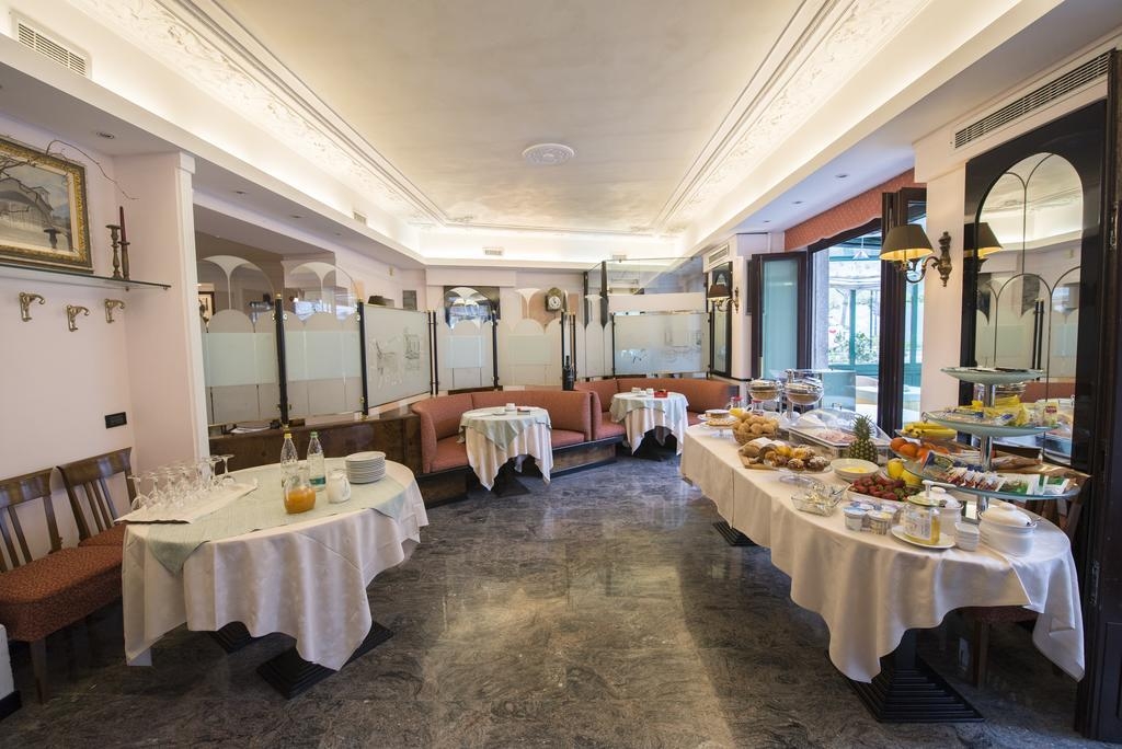 Hotel Posta Moltrasio, photo 17 of 135