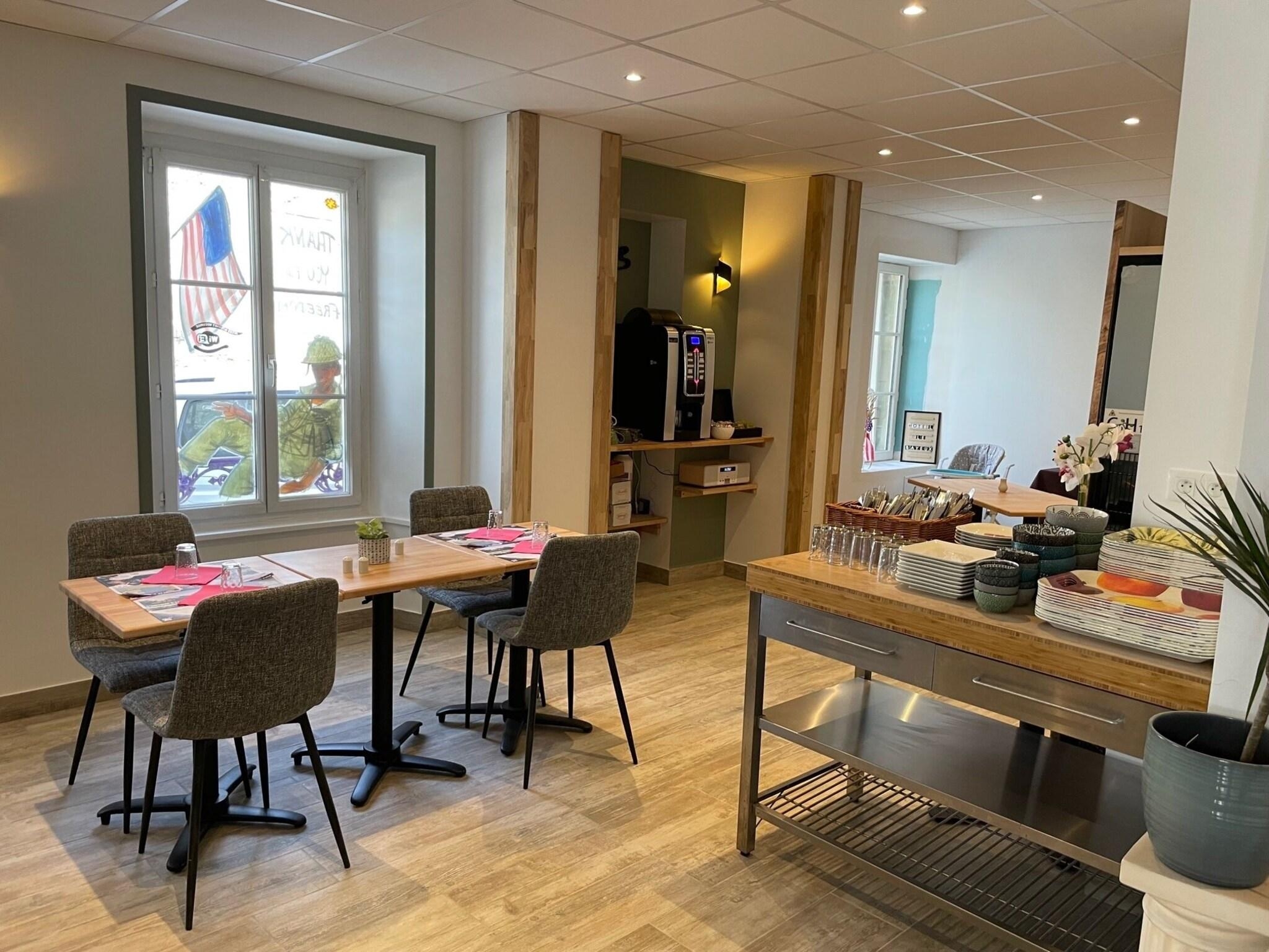 Hotel Le Bayeux, photo 65 of 75