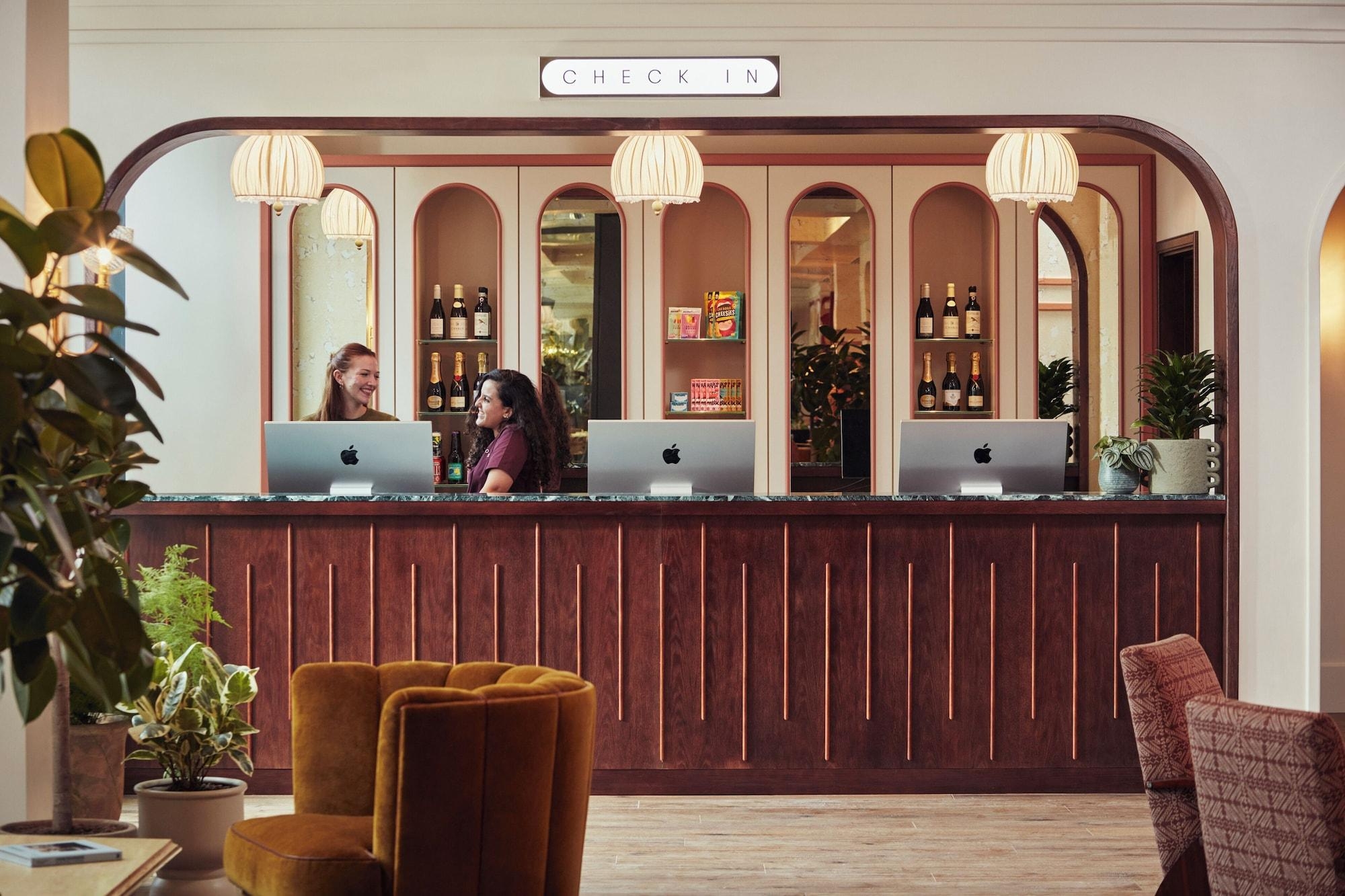 The Hoxton Shepherd's Bush, photo 6 of 58