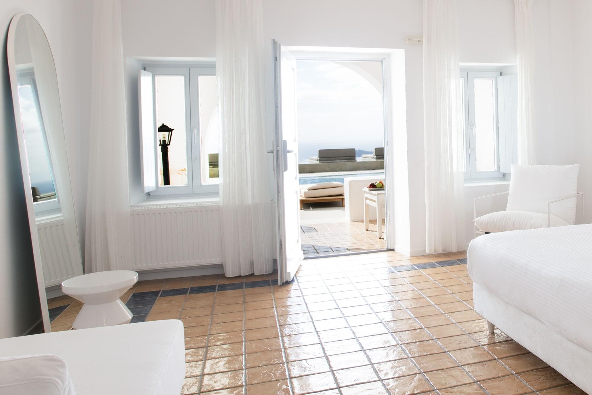 Lilium Hotel, photo 24 of 95