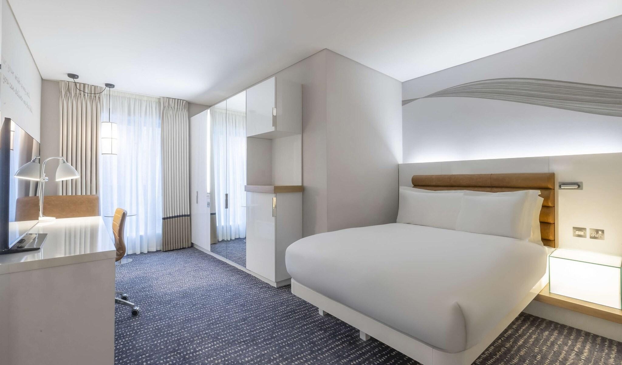 The Morrison Dublin, Curio Collection by Hilton, photo 76 of 154