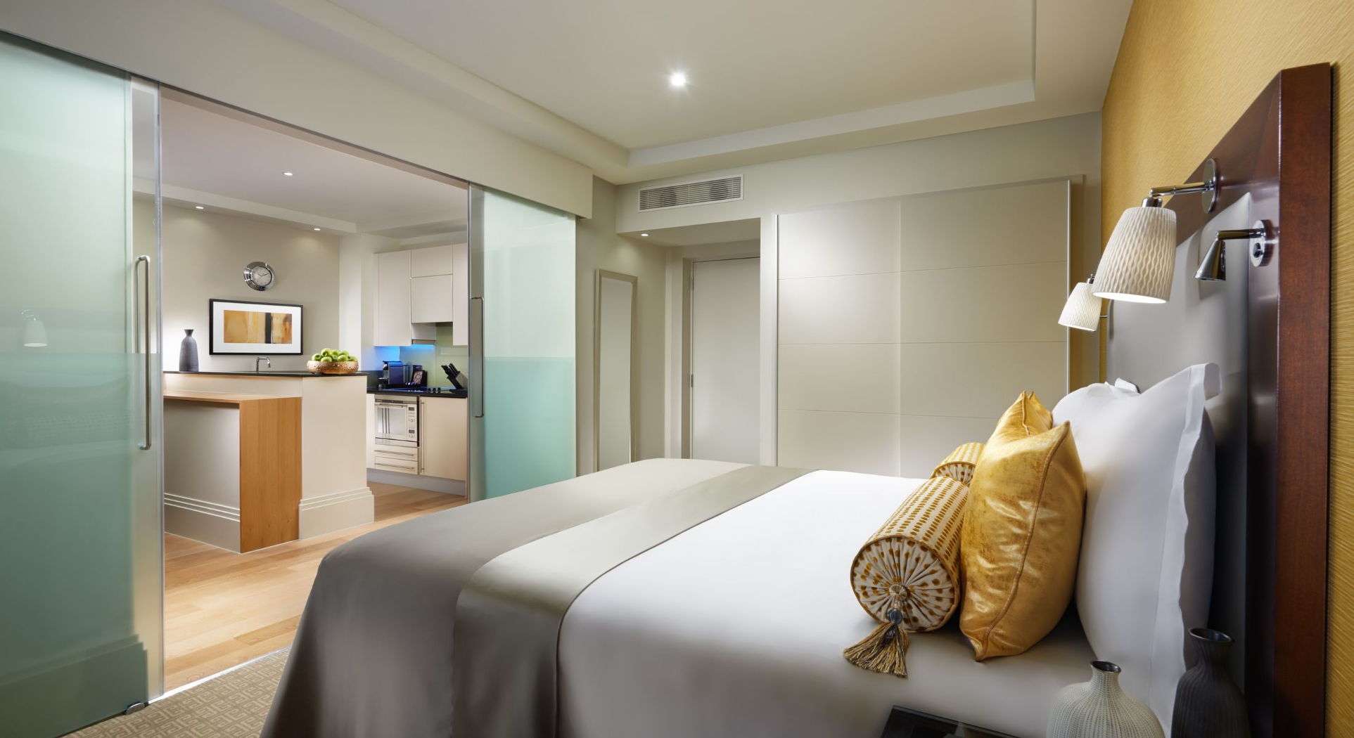 Taj 51 Buckingham Gate Suites and Residences, photo 34 of 42