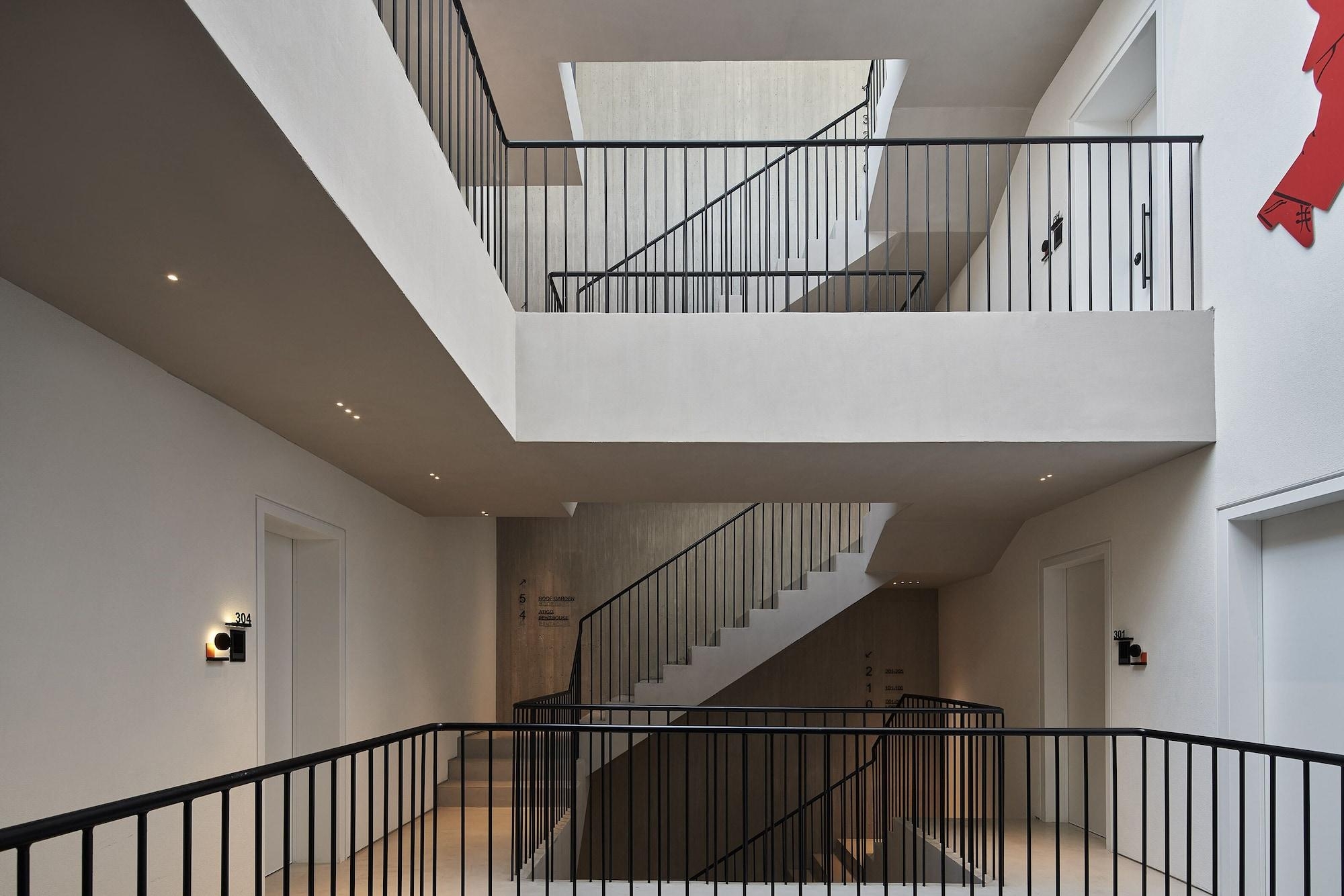 Newel Psychiko, photo 31 of 199