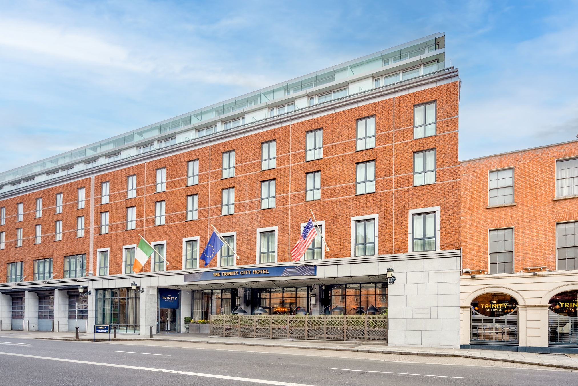 Trinity City Hotel, photo 2 of 47