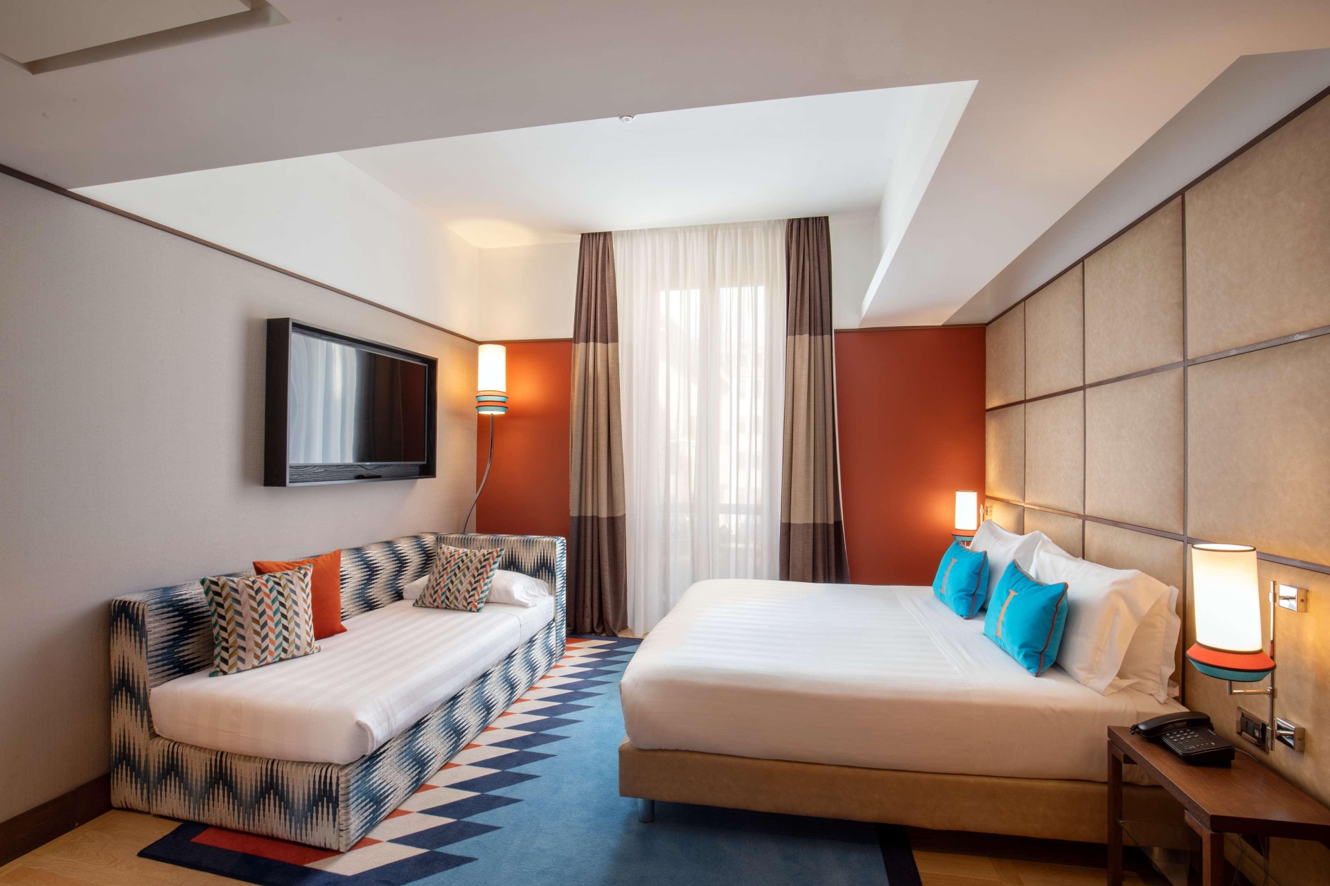 The Independent Hotel, photo 38 of 63