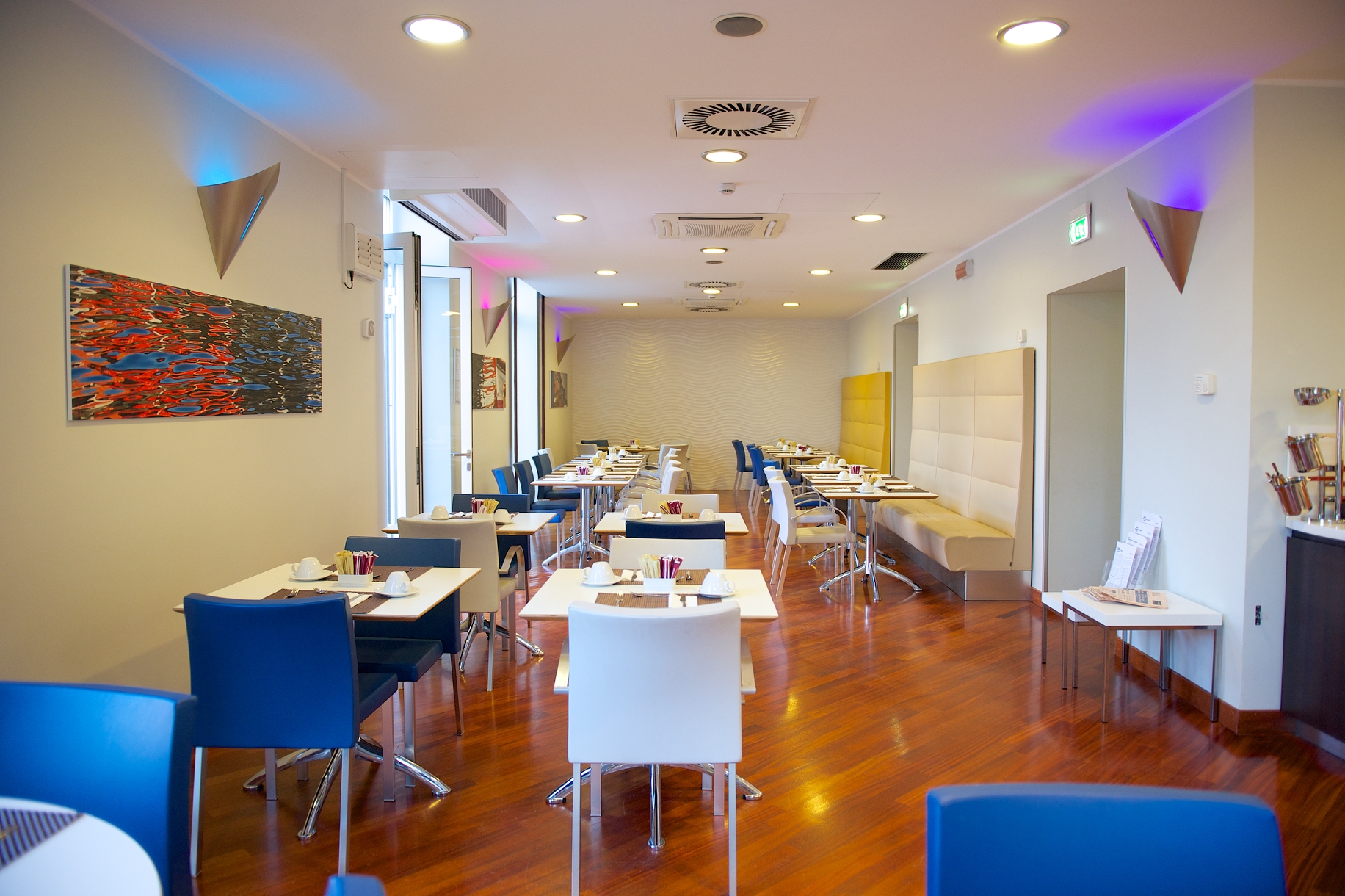 Mercure Napoli Centro Angioino, photo 50 of 96
