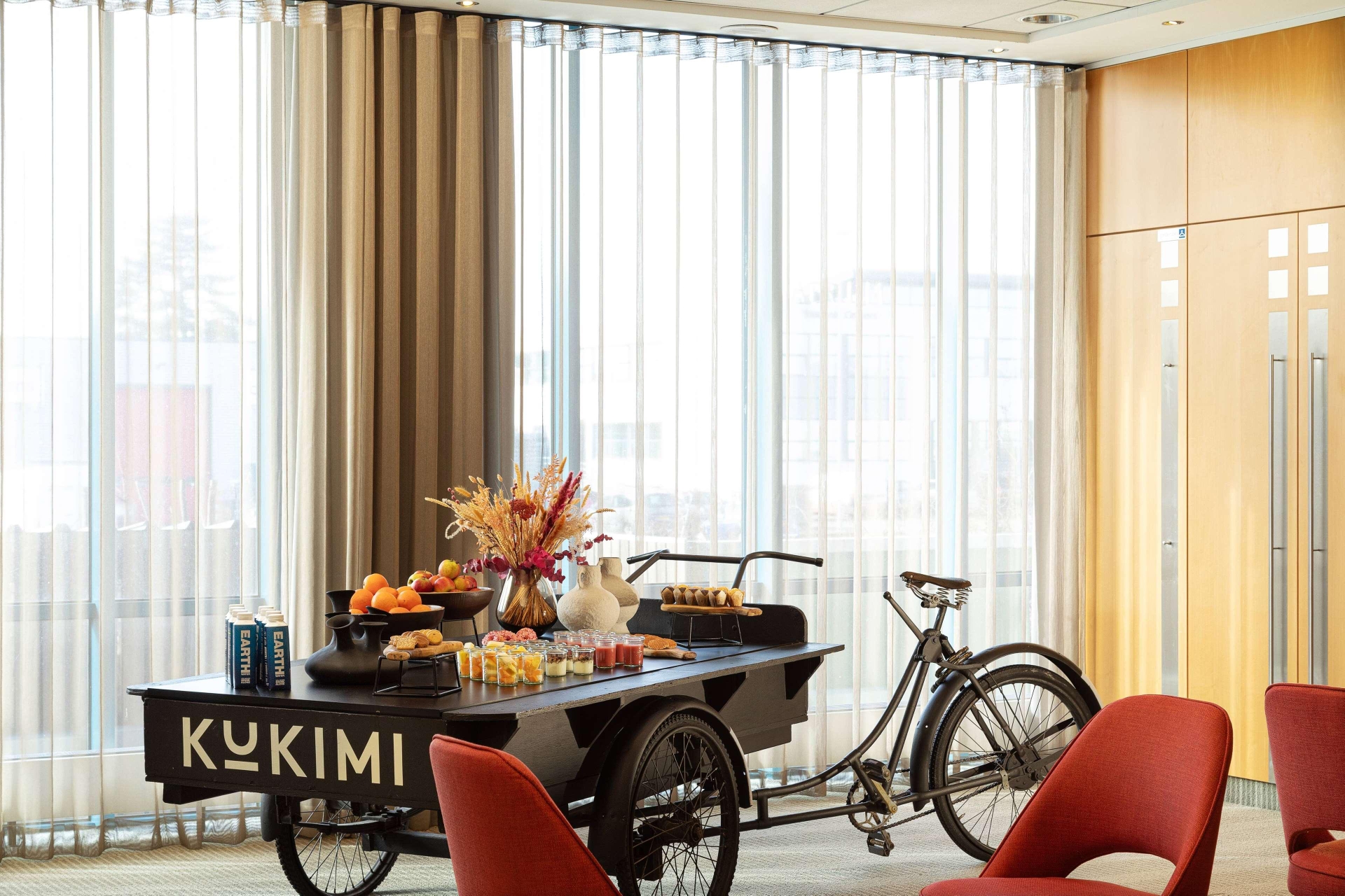 Ramada by Wyndham Amsterdam Airport Schiphol, photo 21 of 30