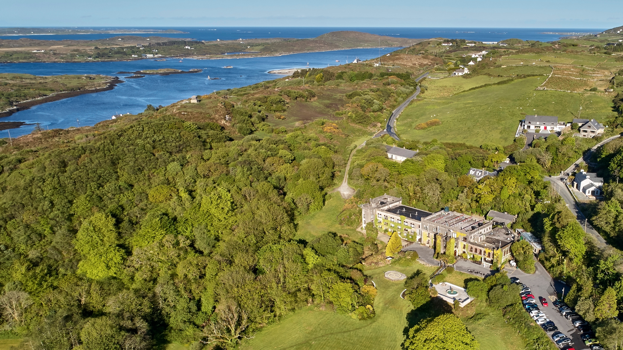 Abbeyglen Castle Hotel OIH, photo 4 of 33