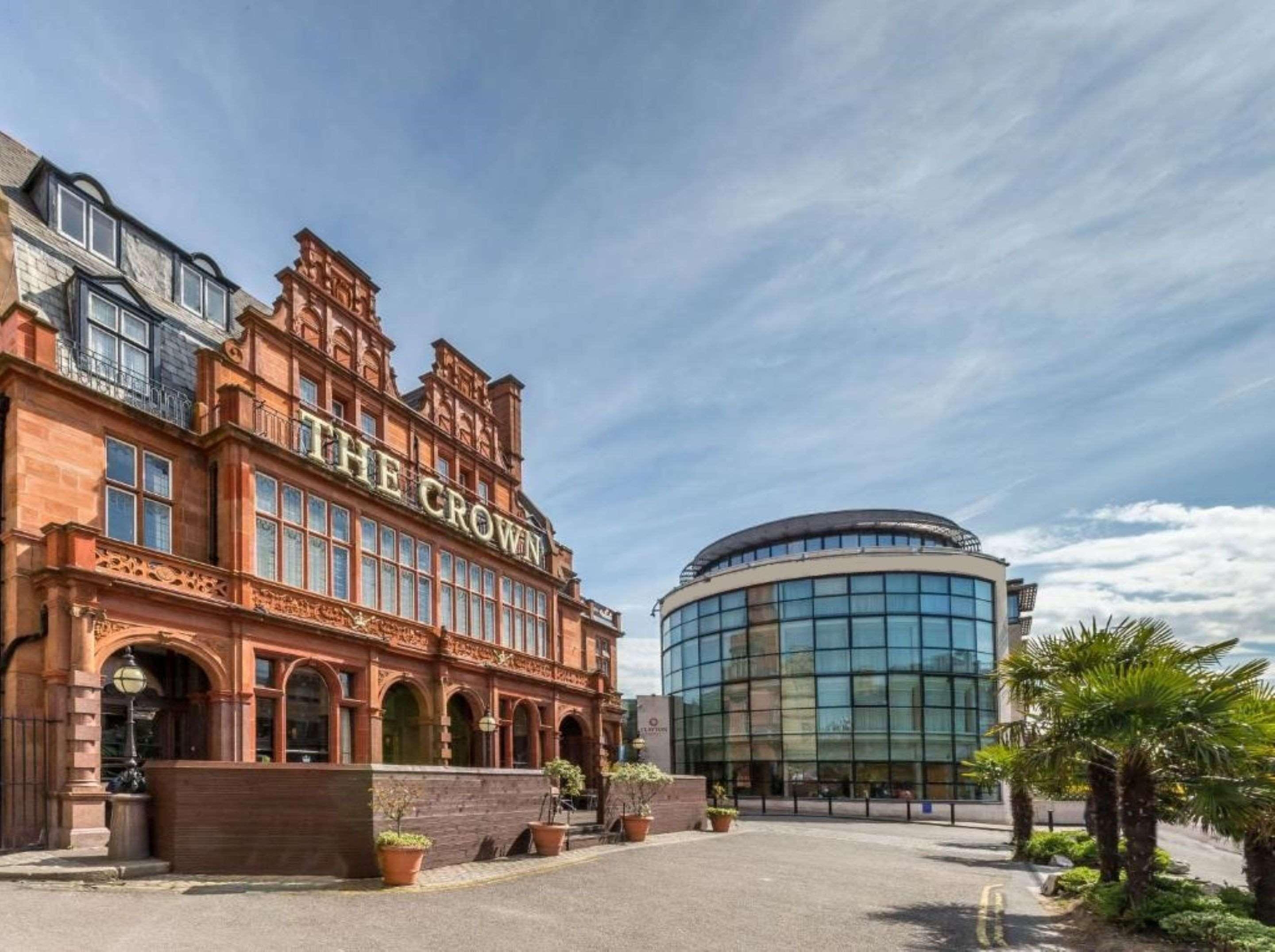 The Crown London, WorldHotels Distinctive hotel exterior