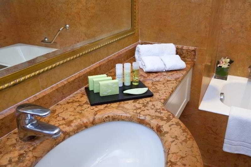 The Westin Palace Milan, photo 4 of 199