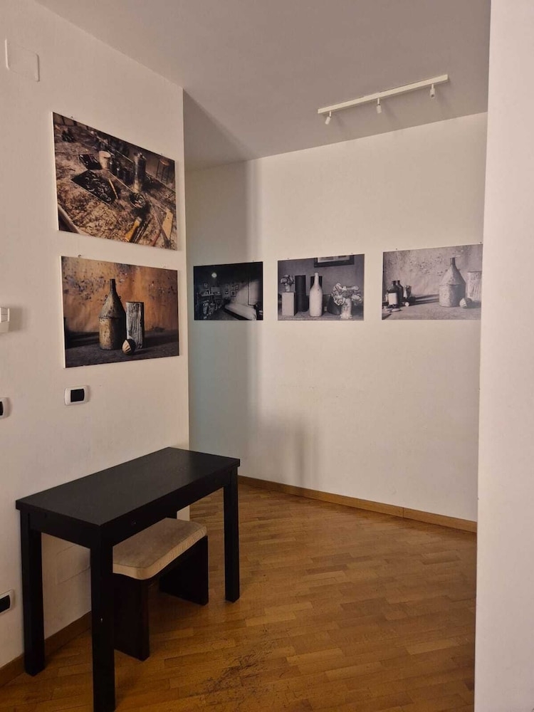Phi Hotel Bologna Apartments, photo 2 of 68