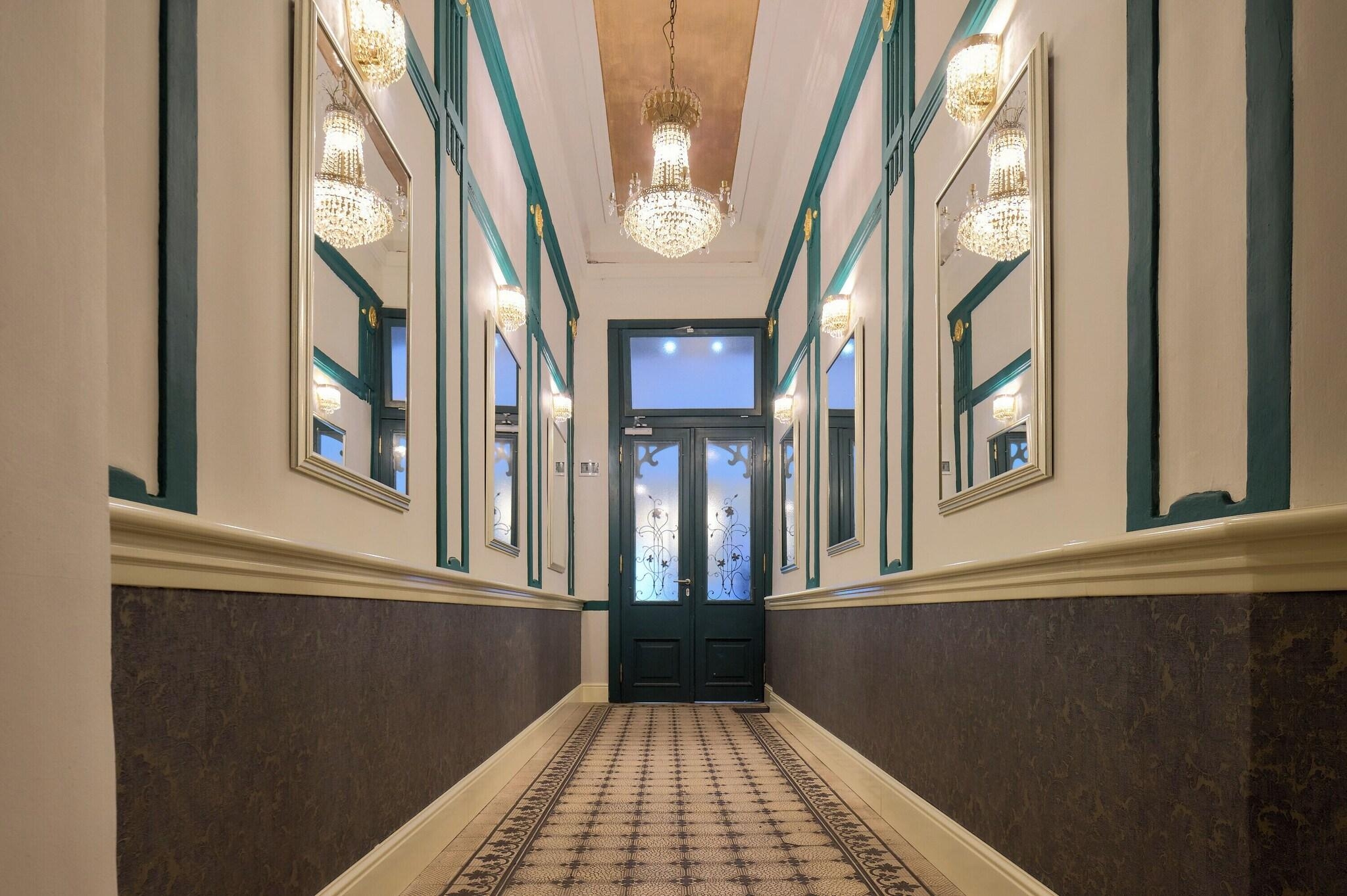 Piazza Heritage Hotel, photo 34 of 199