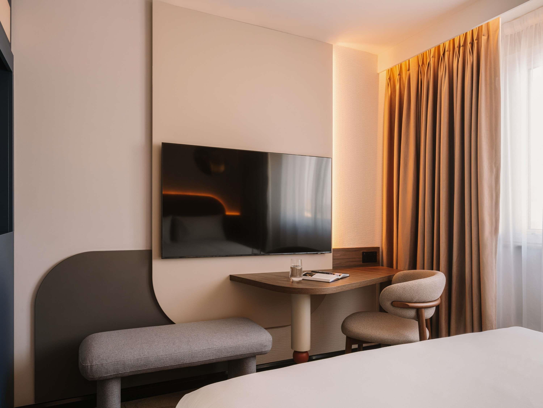 Mercure London Earls Court, photo 37 of 158
