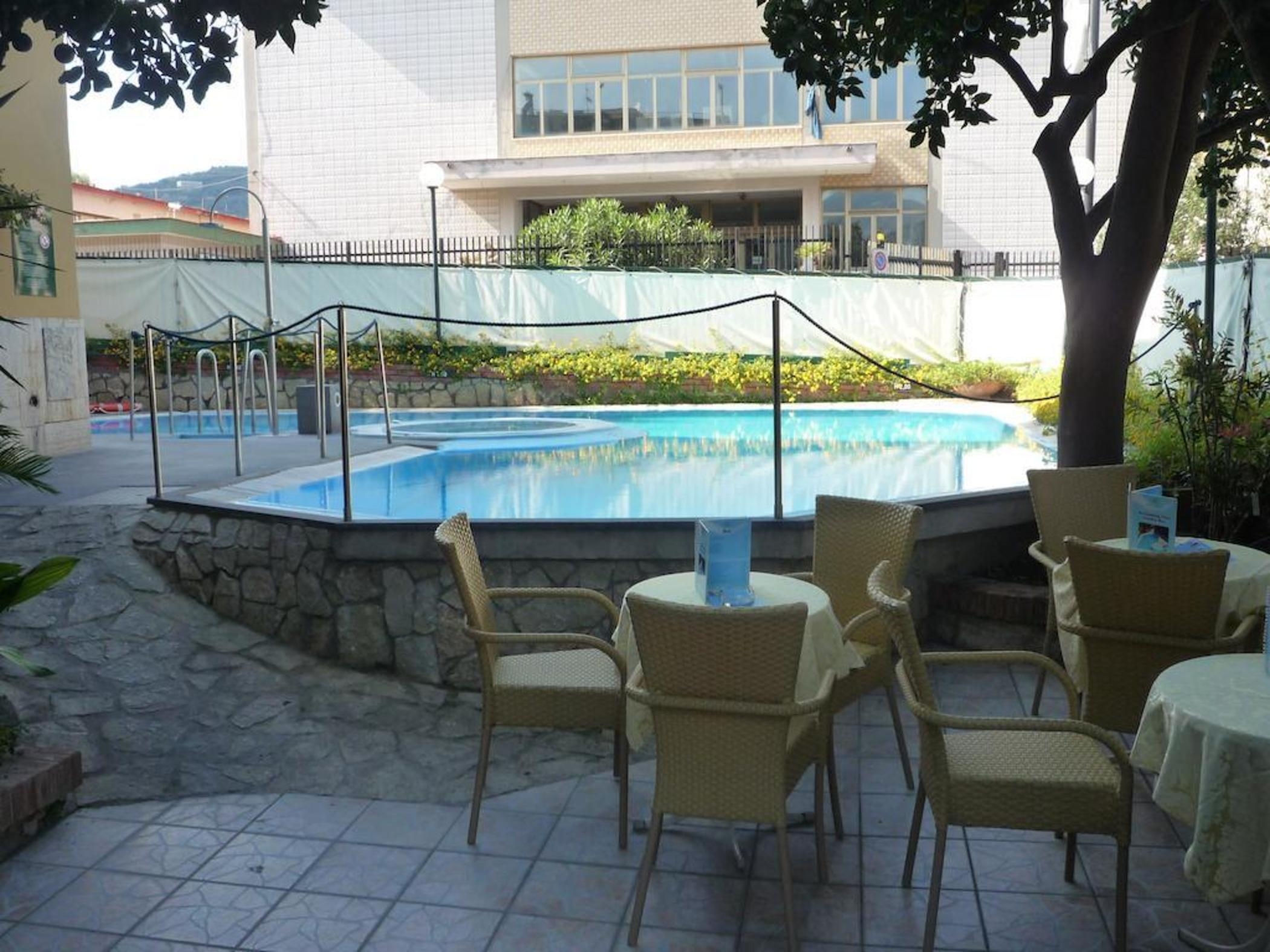 Hotel La Pergola, photo 8 of 22