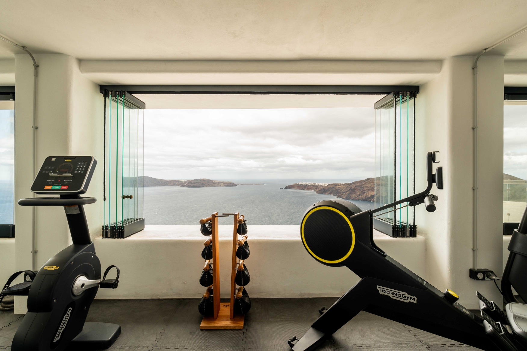 Rocabella Santorini Hotel &amp; Spa, photo 47 of 47