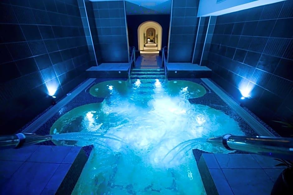 Kilronan Castle OIH, photo 26 of 33