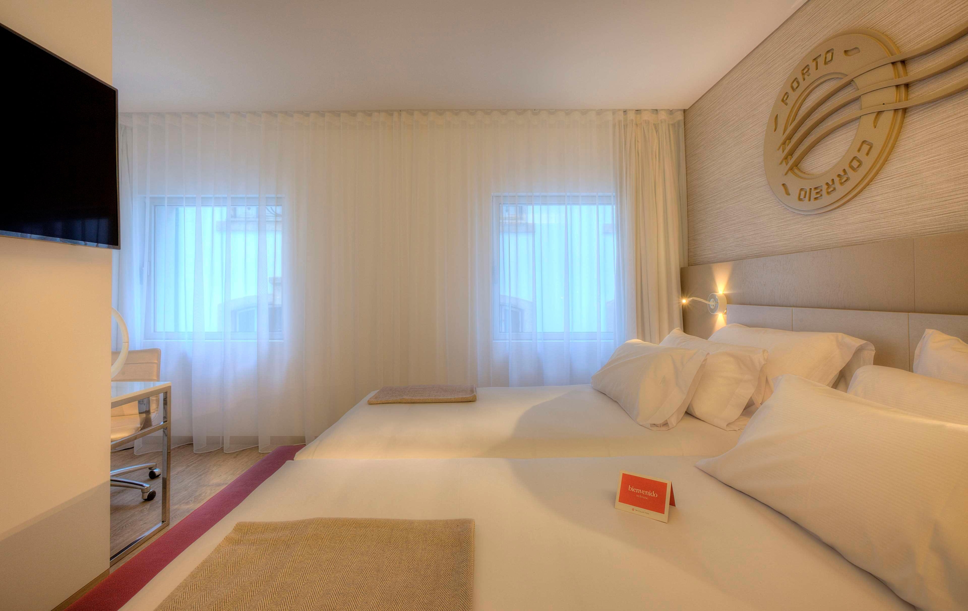 NH Collection Porto Batalha, photo 26 of 48