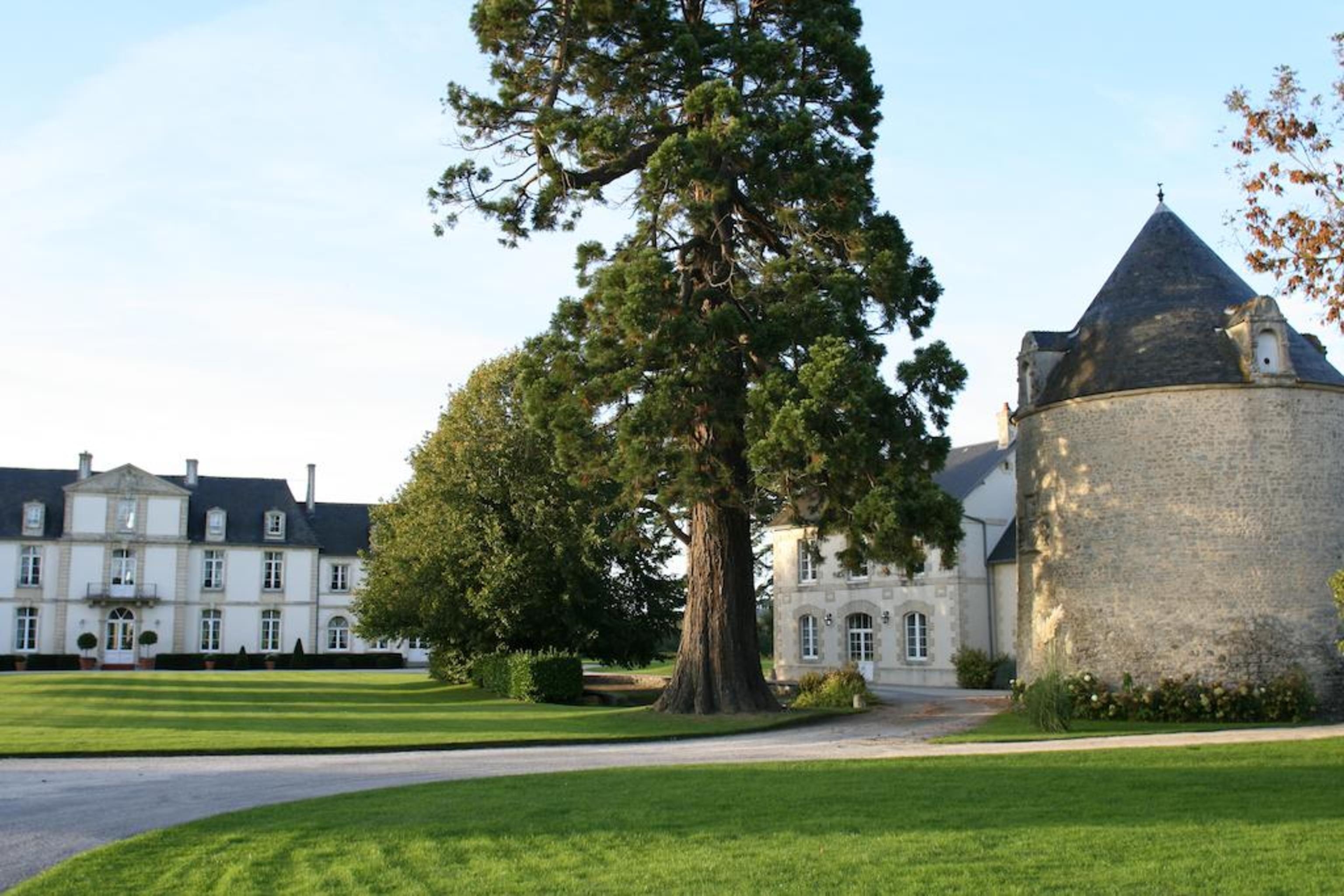 Chateau De Sully, photo 4 of 27
