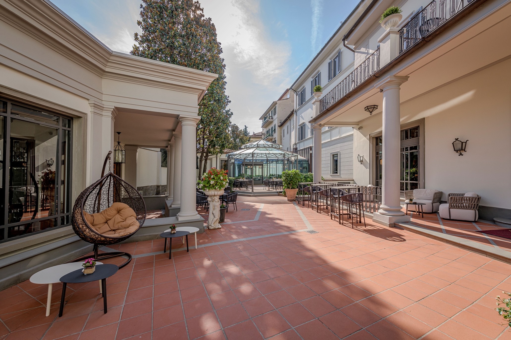 Palazzo Montebello, photo 2 of 30