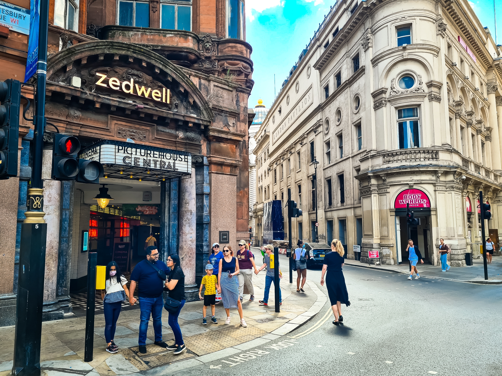 Zedwell Piccadilly Circus, photo 1 of 38