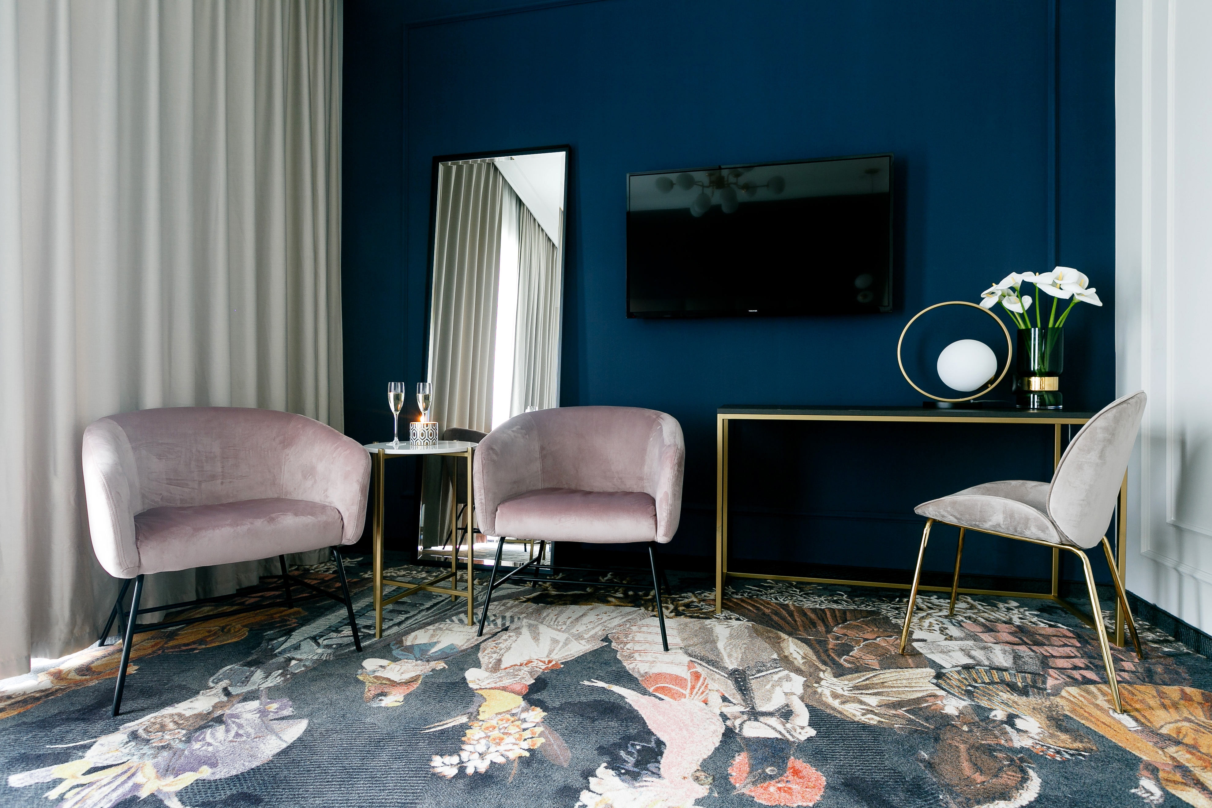 Queen Boutique Hotel, photo 43 of 65