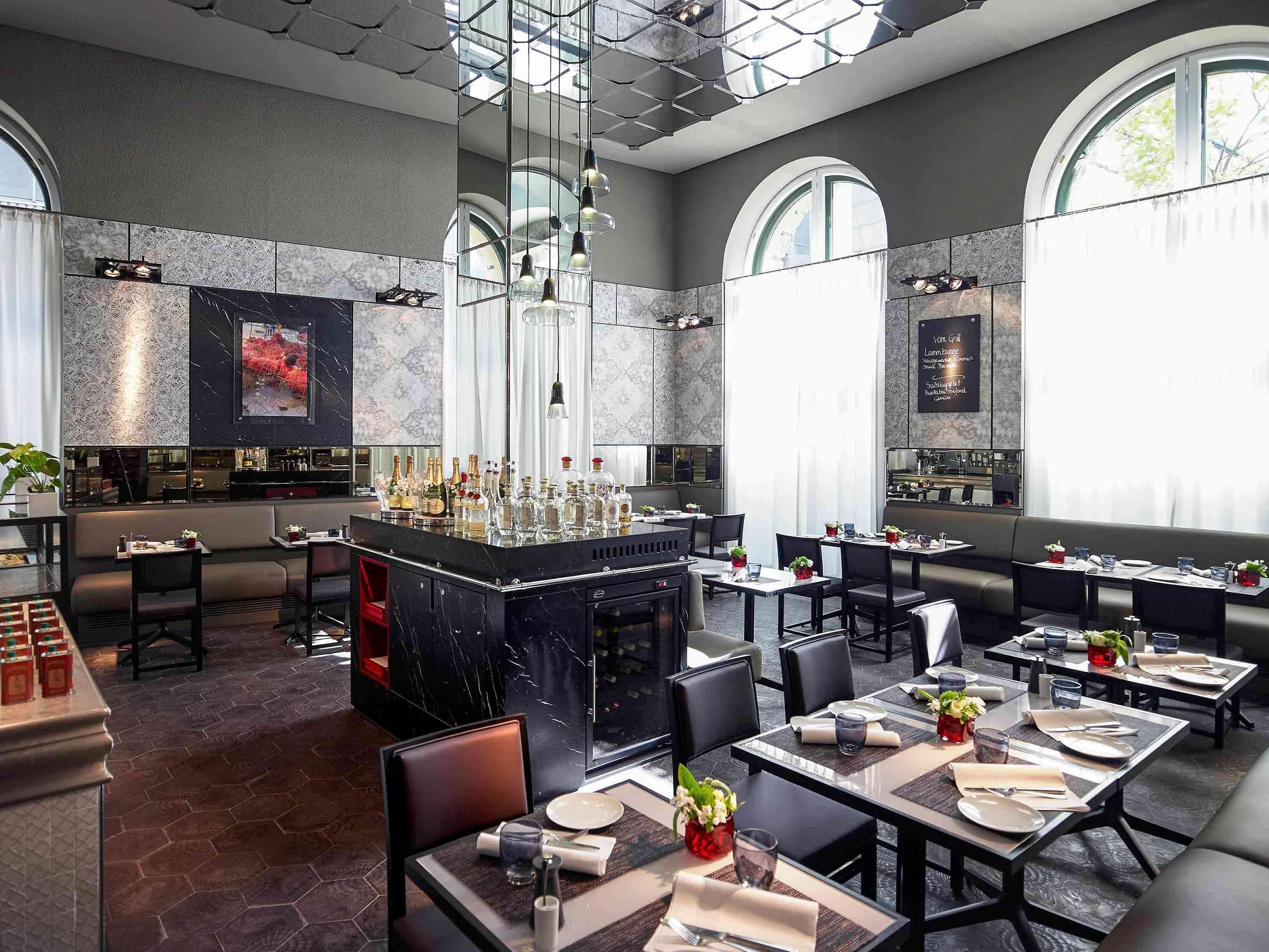 Sofitel Munich Bayerpost, photo 3 of 199