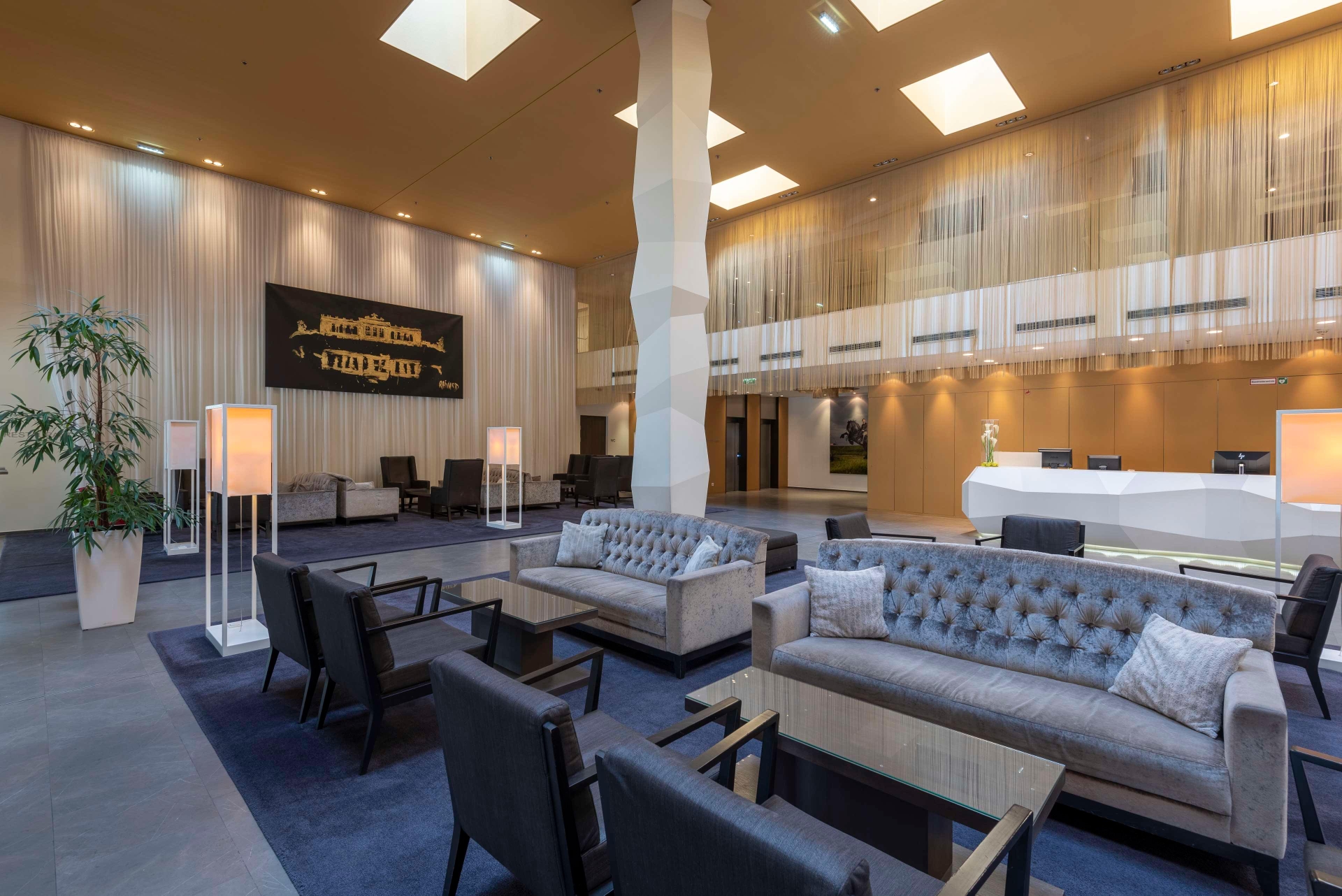 DoubleTree by Hilton Vienna Schonbrunn, photo 15 of 67