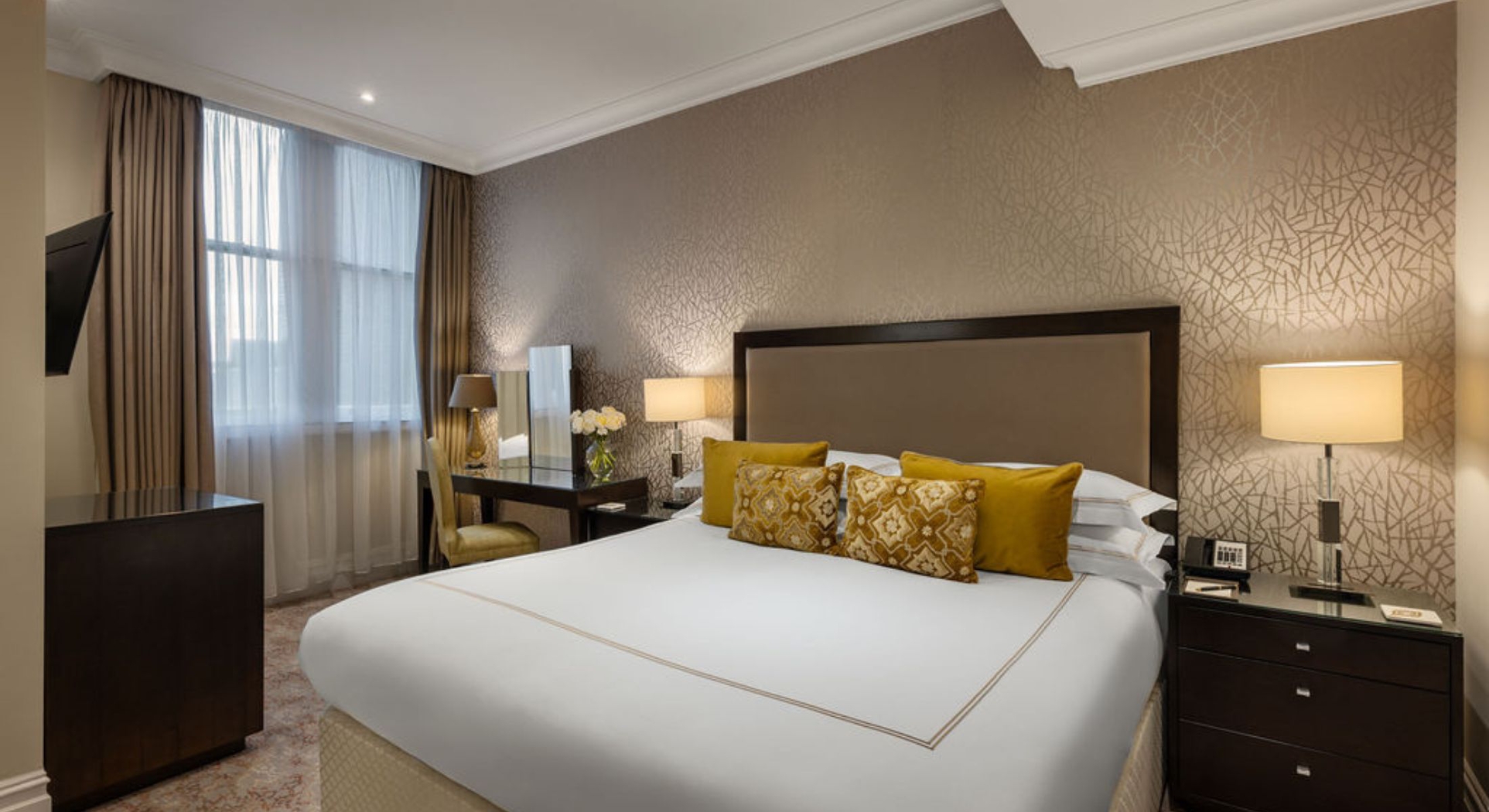 Taj 51 Buckingham Gate Suites and Residences, photo 36 of 42