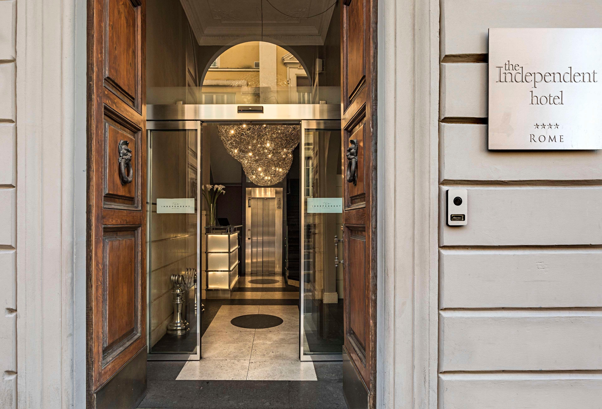 The Independent Hotel, photo 16 of 63