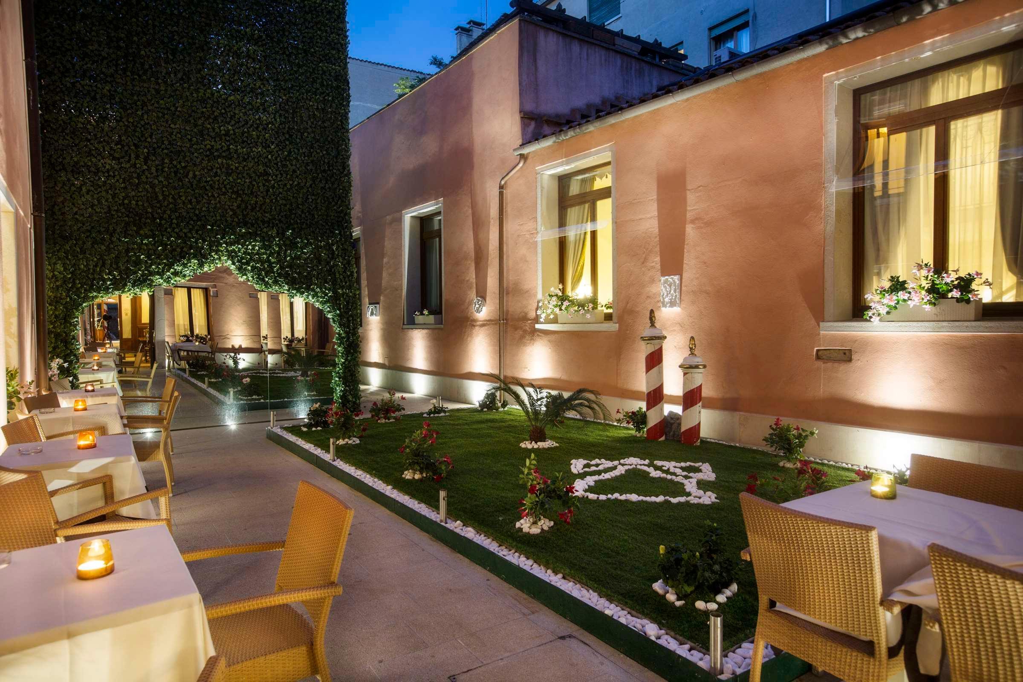 Ai Mori d'Oriente Hotel, photo 31 of 33