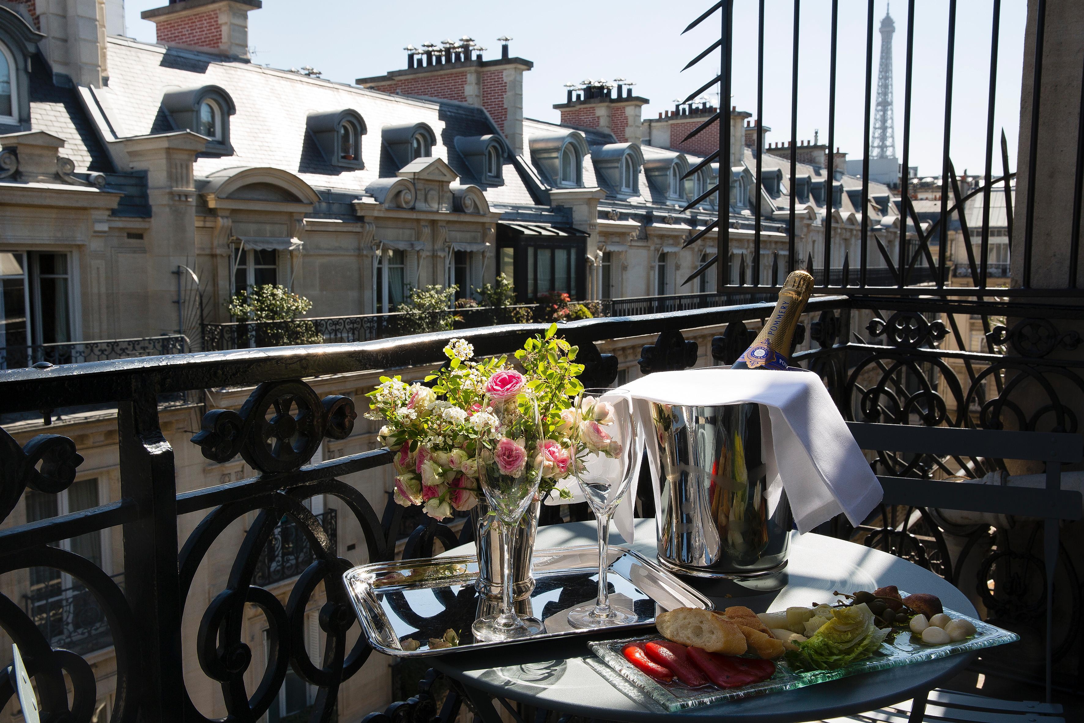 West end Paris, photo 28 of 32