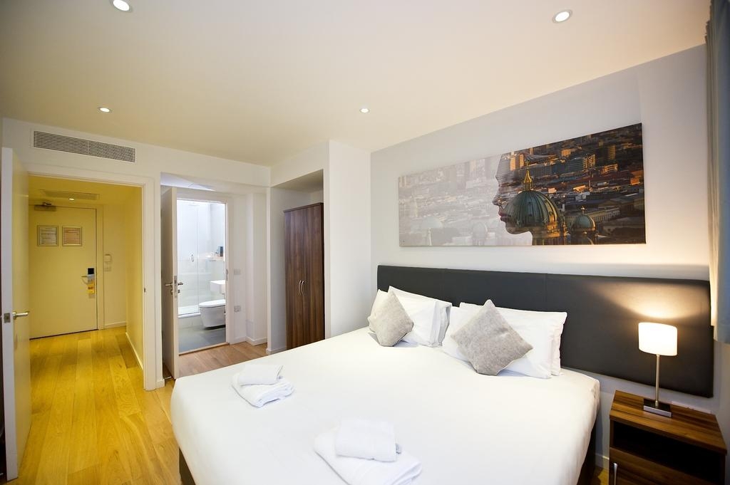 Staycity Serviced Apartments London Heathrow, photo 19 of 23