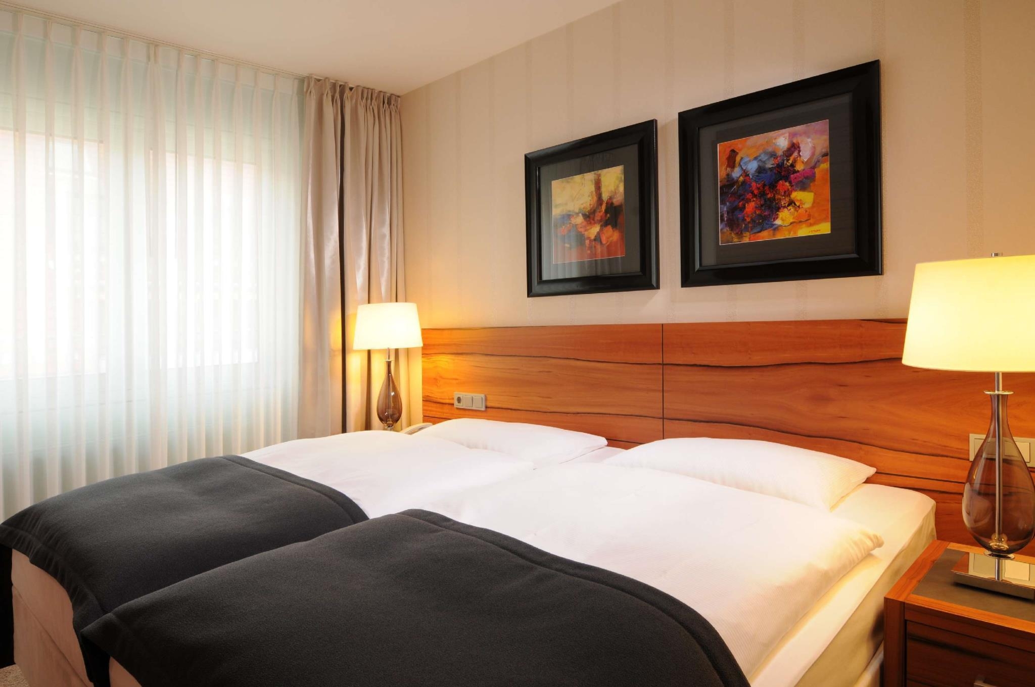Maritim Hotel München, photo 4 of 44