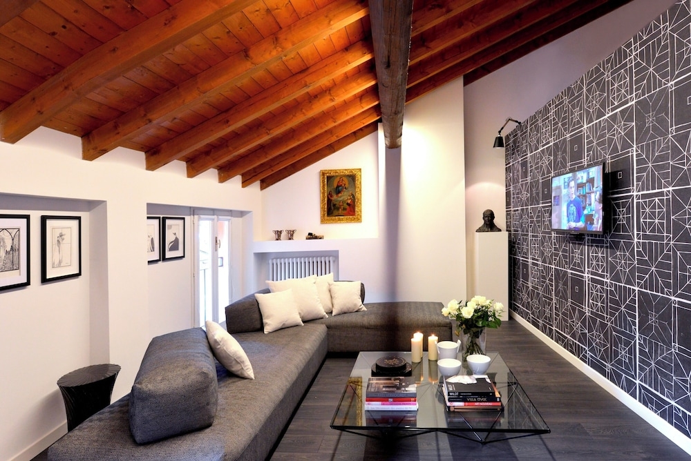 Phi Hotel Bologna Apartments, photo 47 of 68