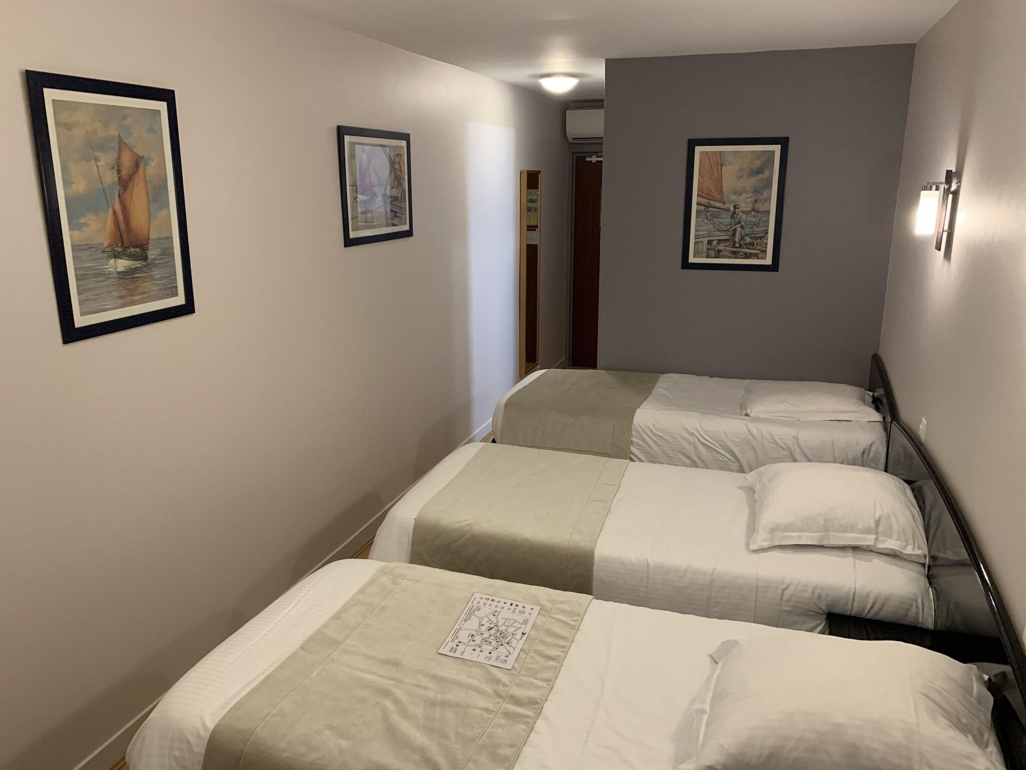 Hotel Le Bayeux, photo 19 of 75