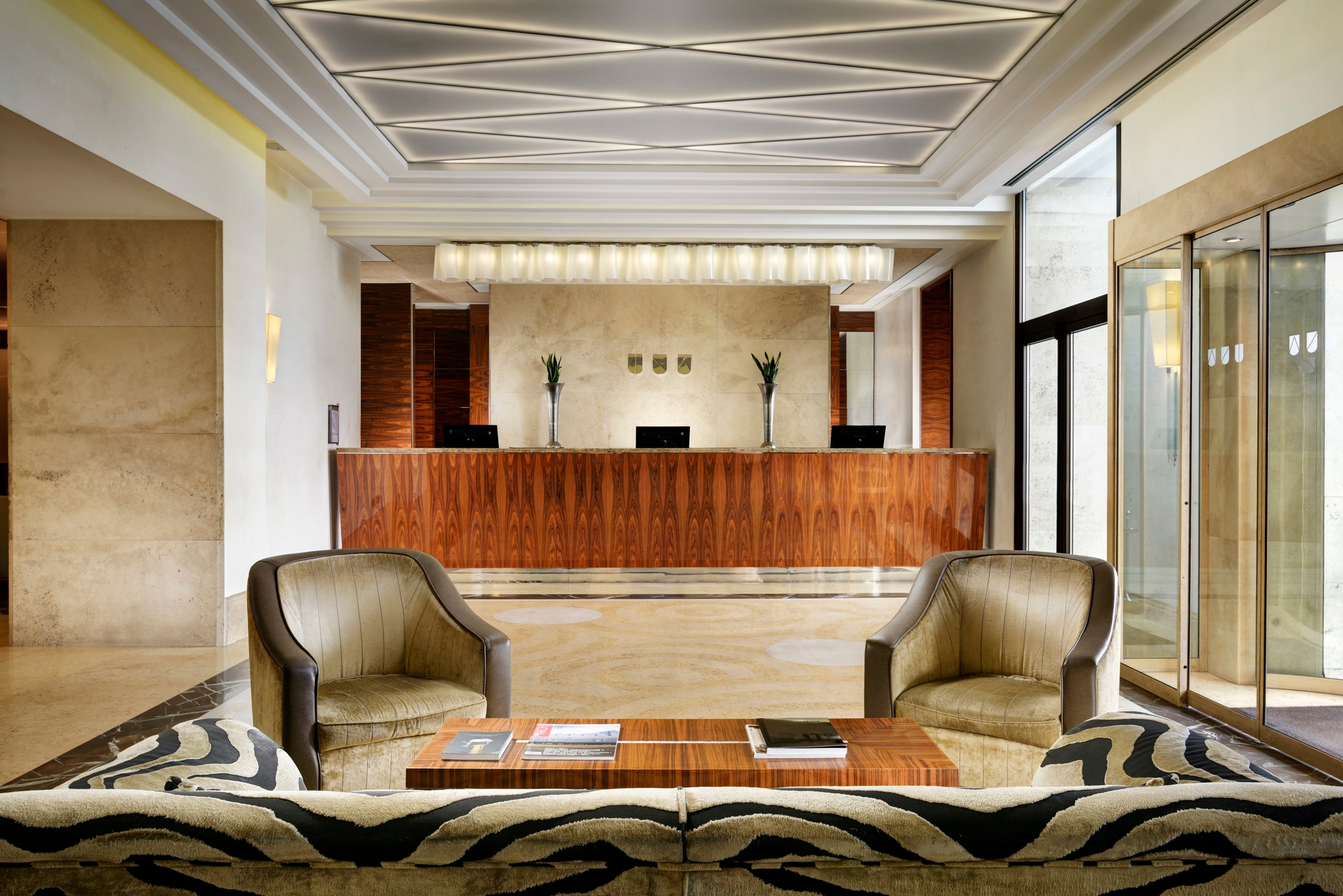 UNA HOTELS Decò Roma, photo 2 of 26