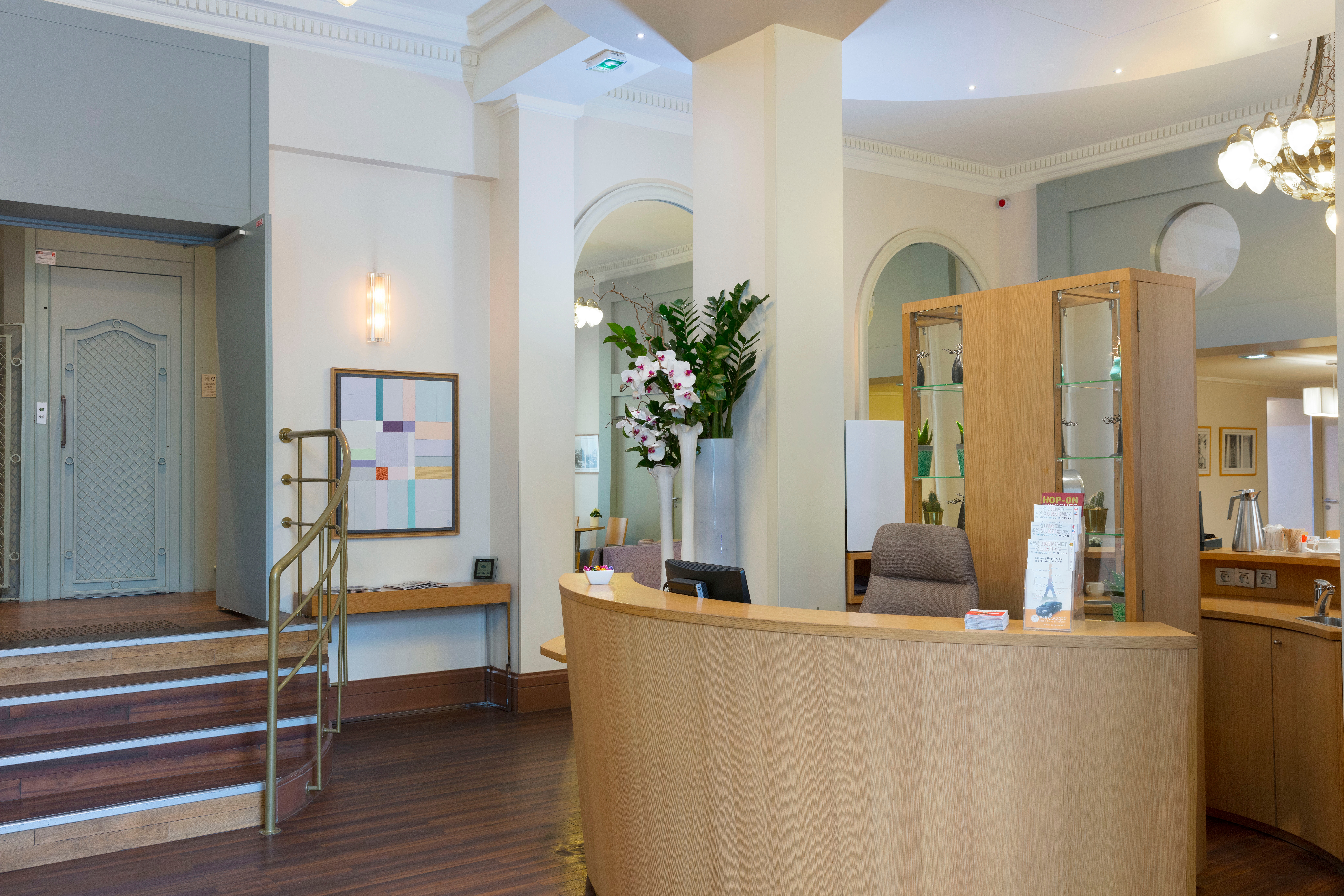 Leonardo Boutique Hotel Paris Opera, photo 1 of 10