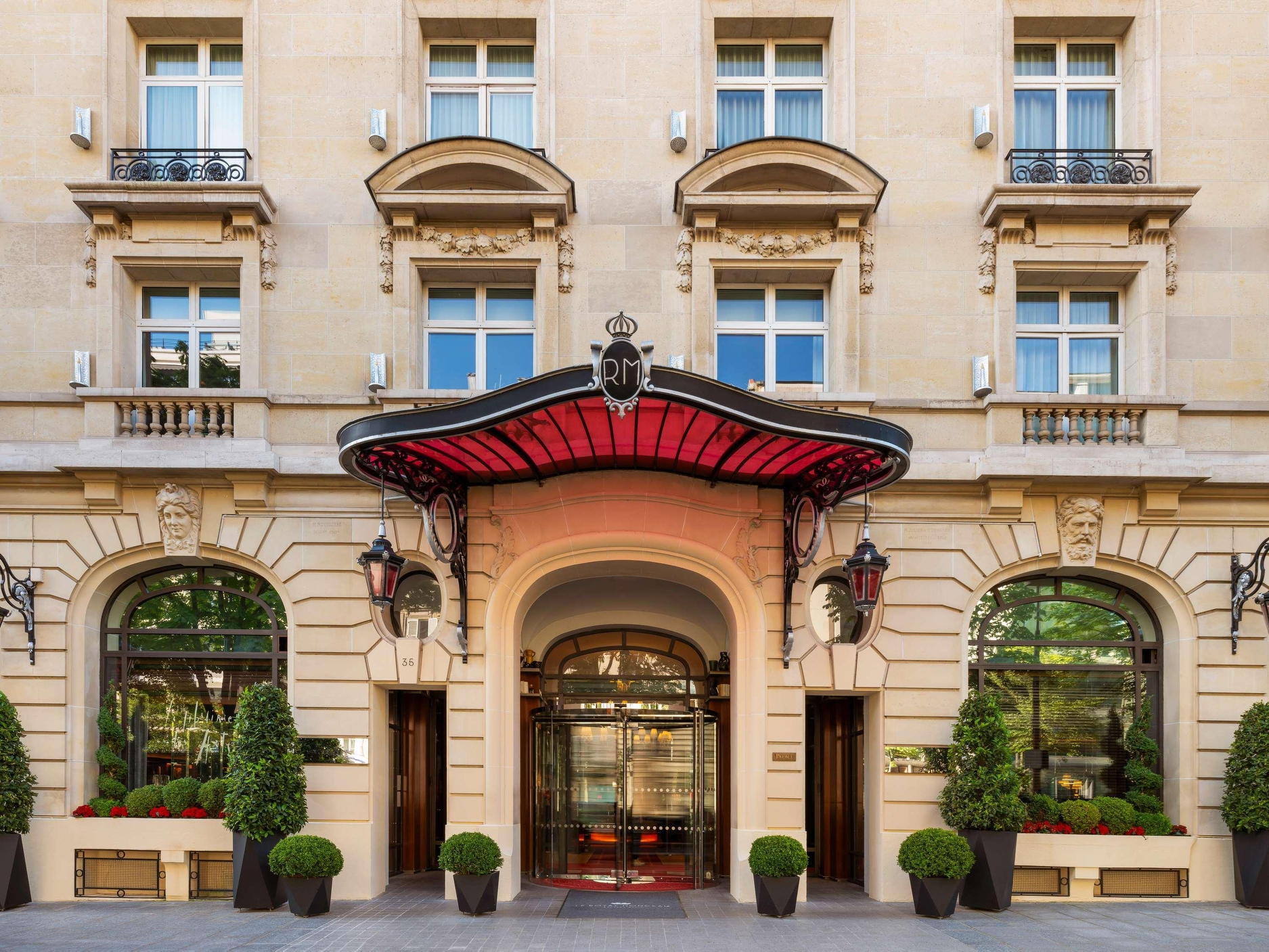 Le Royal Monceau Raffles Paris hotel exterior